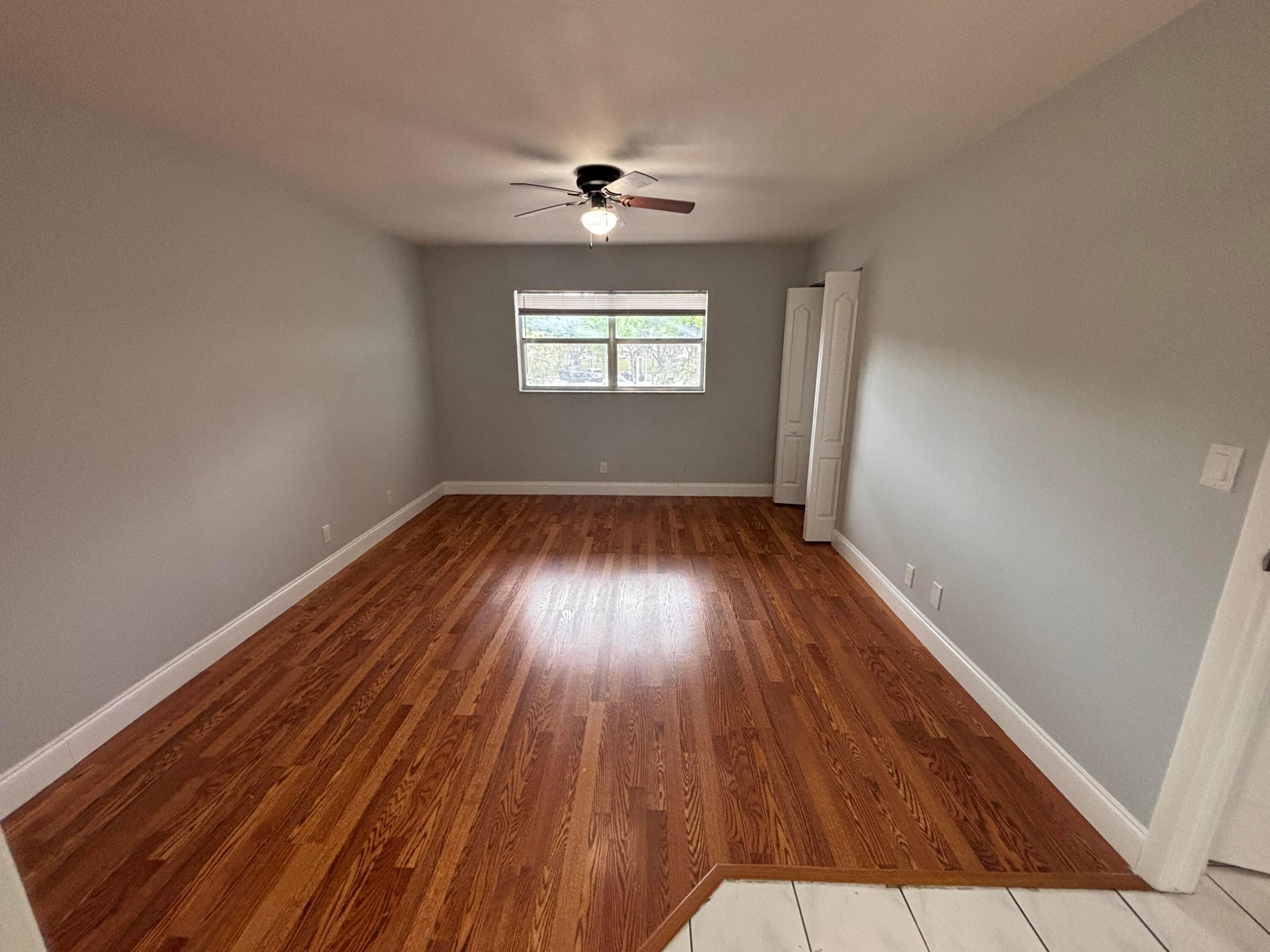6100 S Falls Circle Drive 204 Property Photo 16