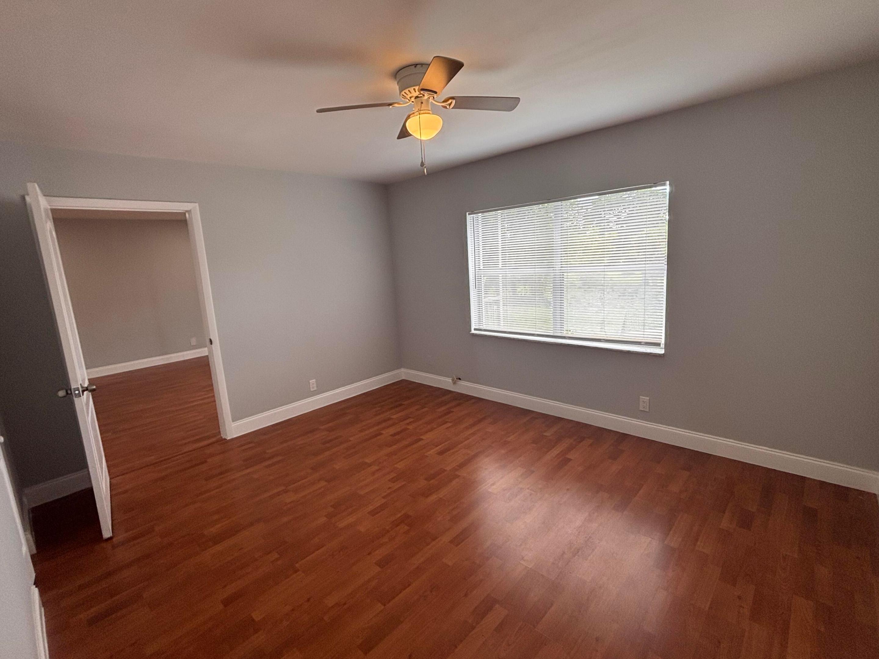 6100 S Falls Circle Drive 204 Property Photo 19
