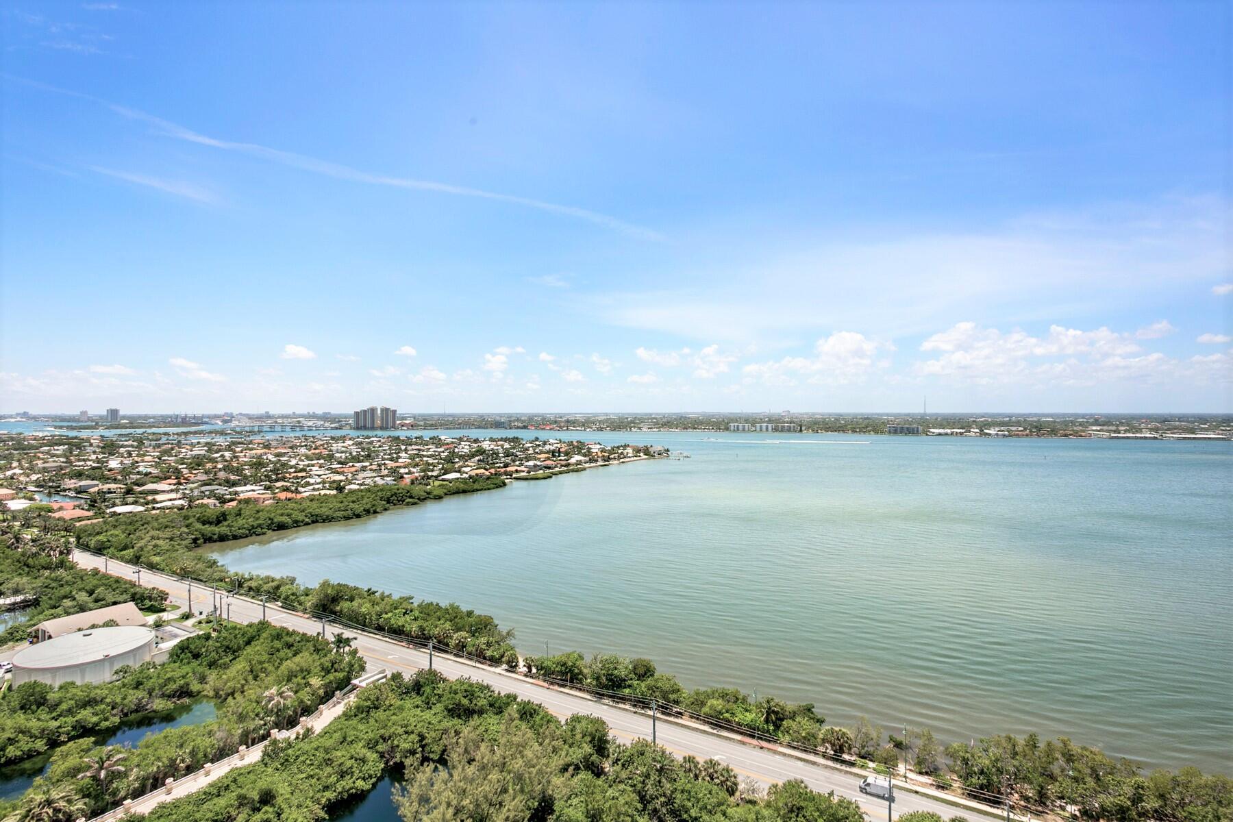 5070 N Ocean Drive 23c Property Photo 4