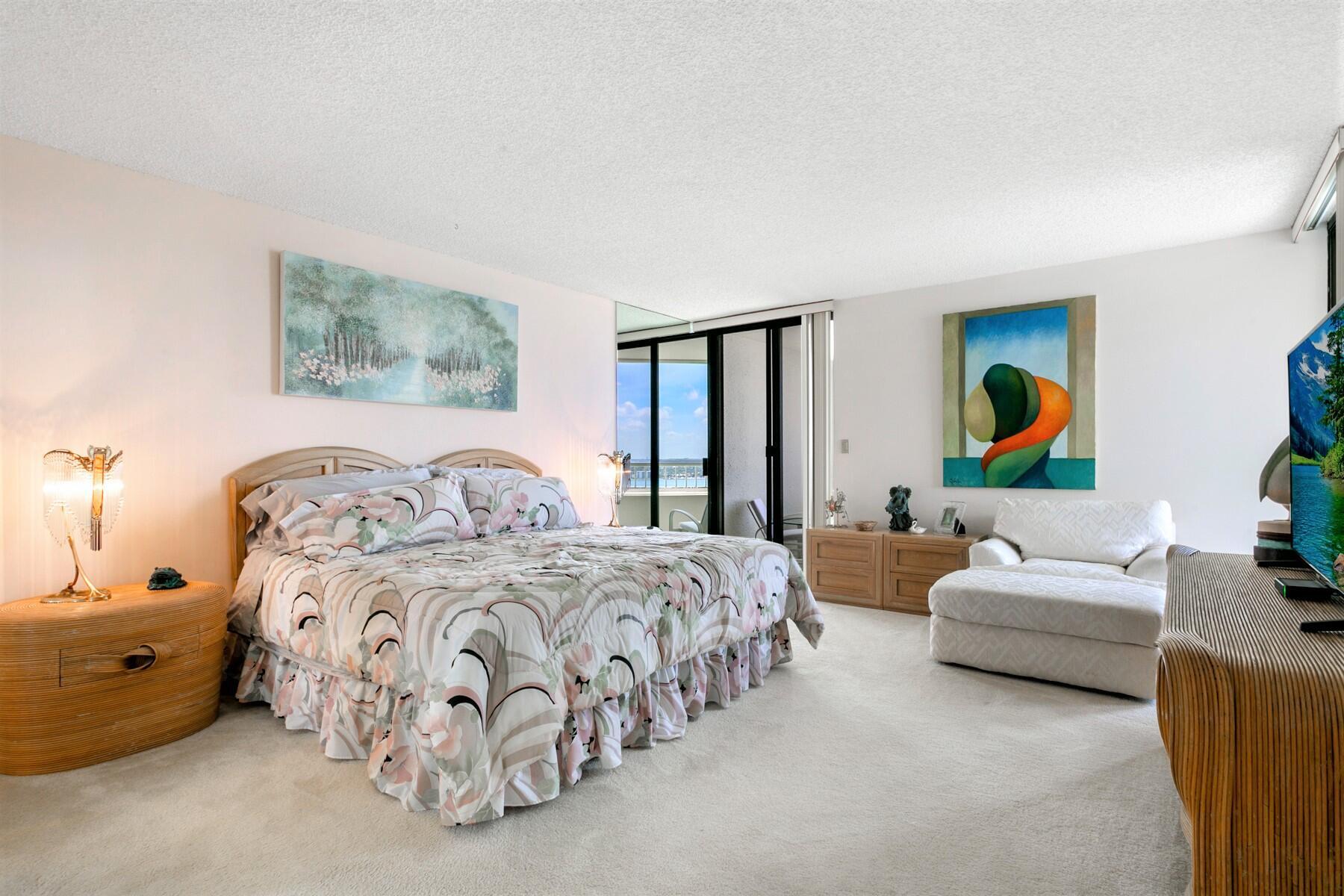 5070 N Ocean Drive 23c Property Photo 17