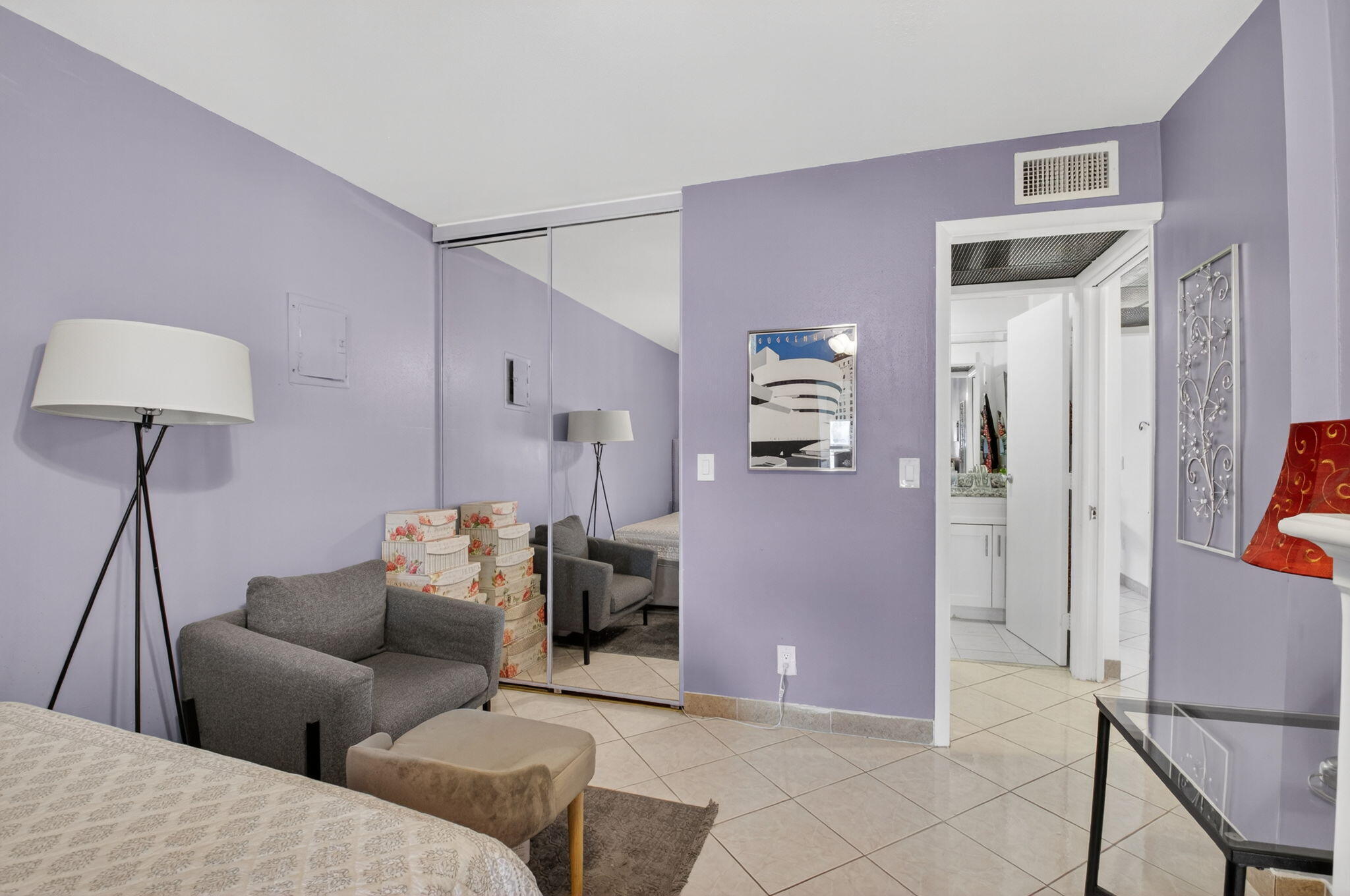 360 Seville O Property Photo 11