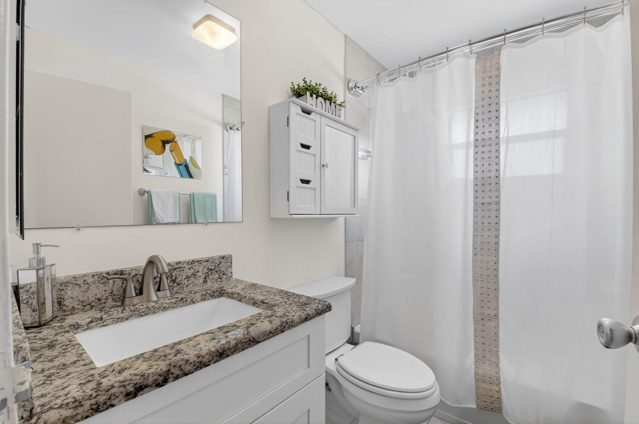 360 Seville O Property Photo 16