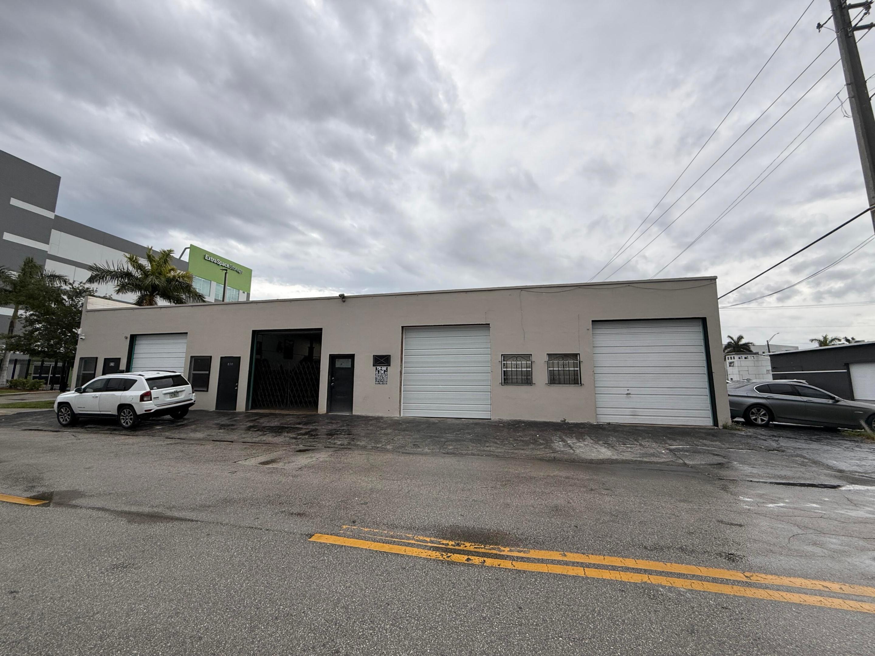 832 Nw 1st Street Property Photo 4