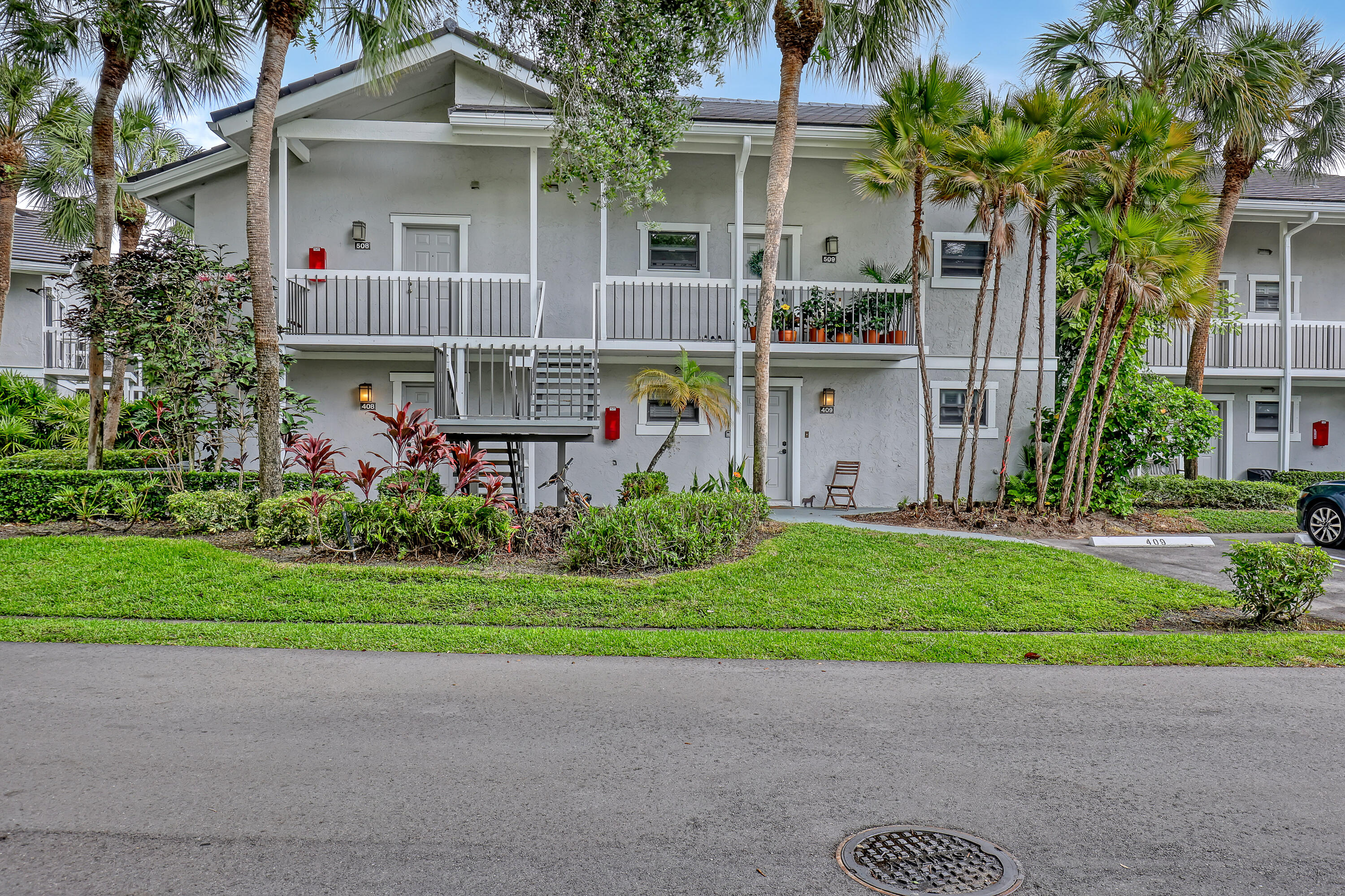 11863 Wimbledon Circle 408 Property Photo 14