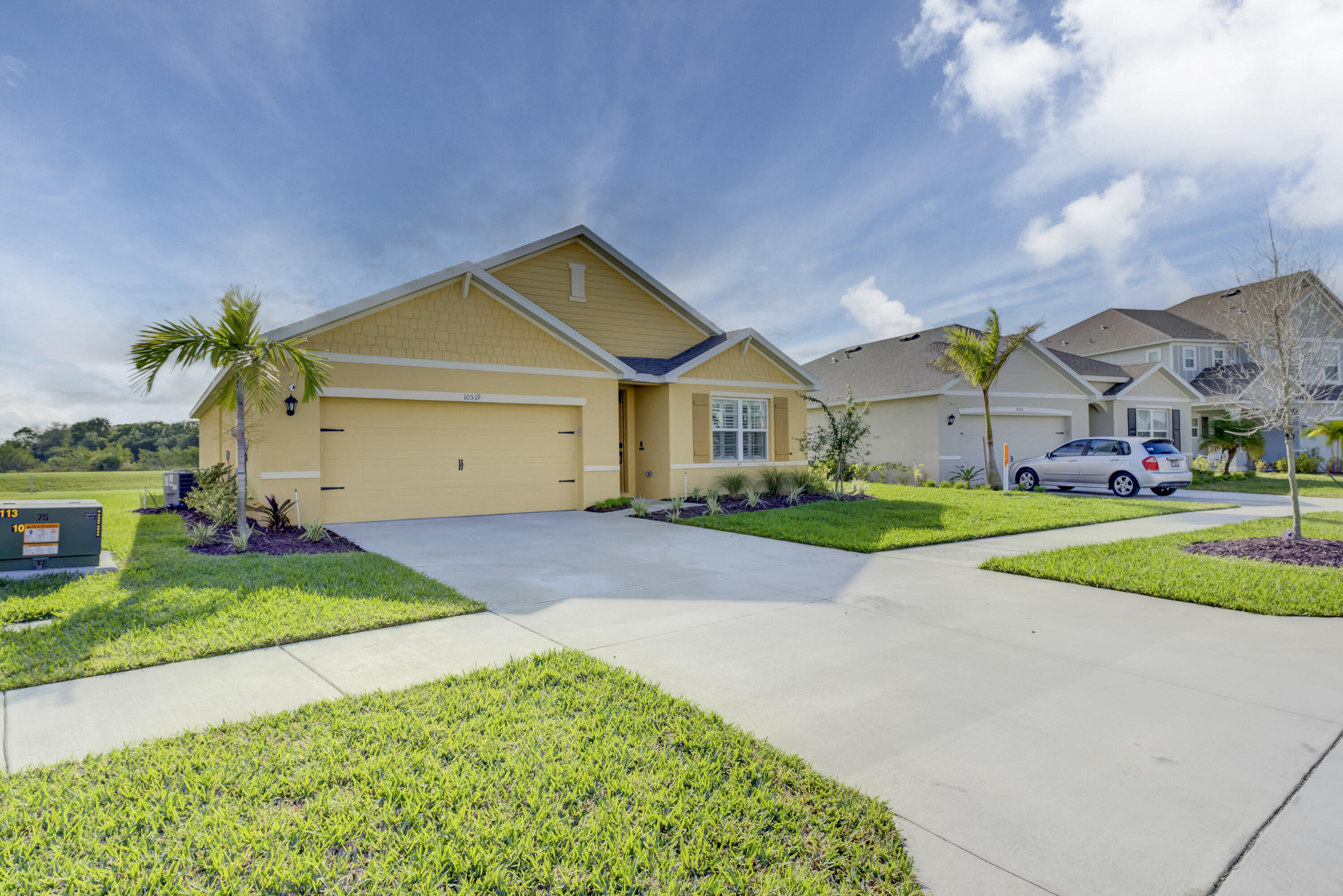 10519 Sw Vasari Way Property Photo 3