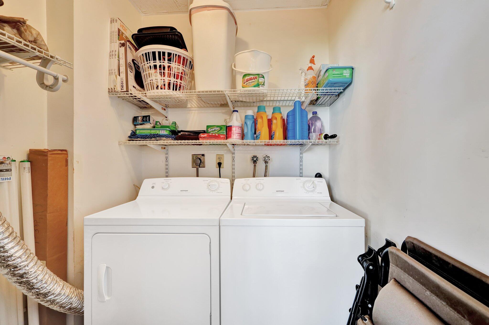 825 E Normandy R Property Photo 22