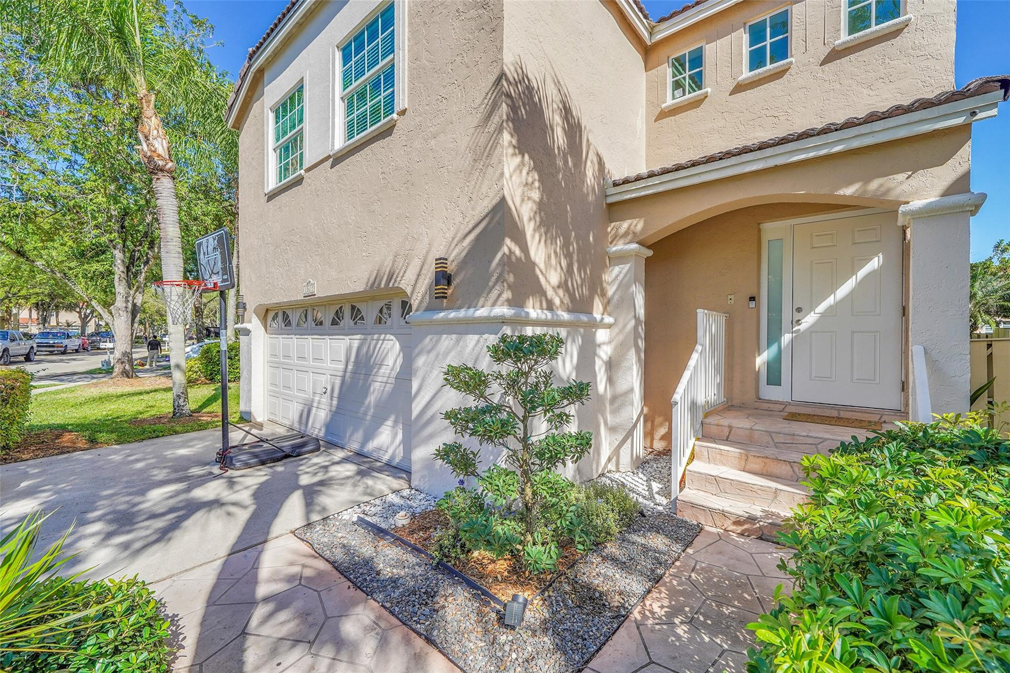 10615 Nw 12th Court Property Photo 1