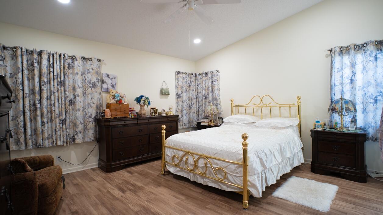 3872 Summer Chase Court Property Photo 10