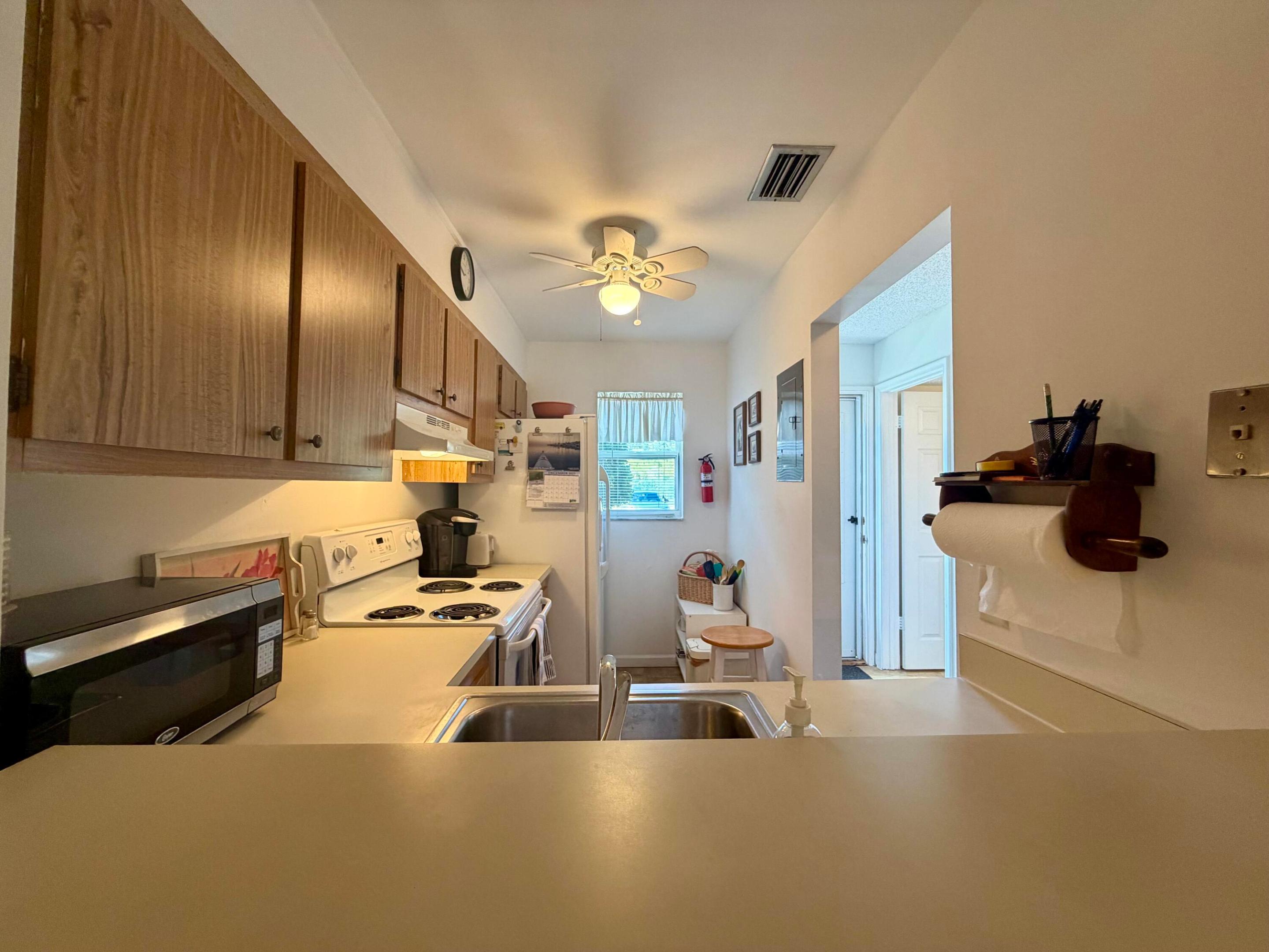 4245 N Hwy A1a 8 Property Photo 3