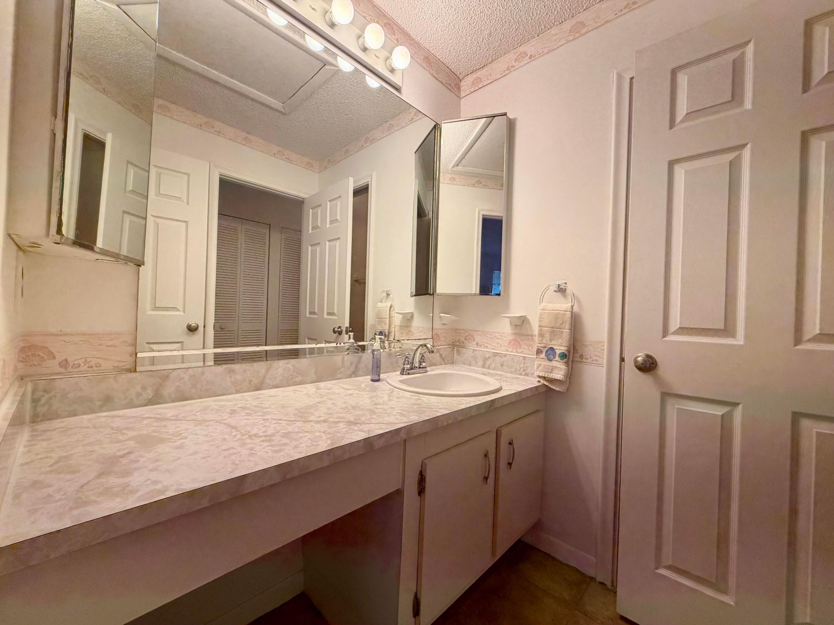 4245 N Hwy A1a 8 Property Photo 18