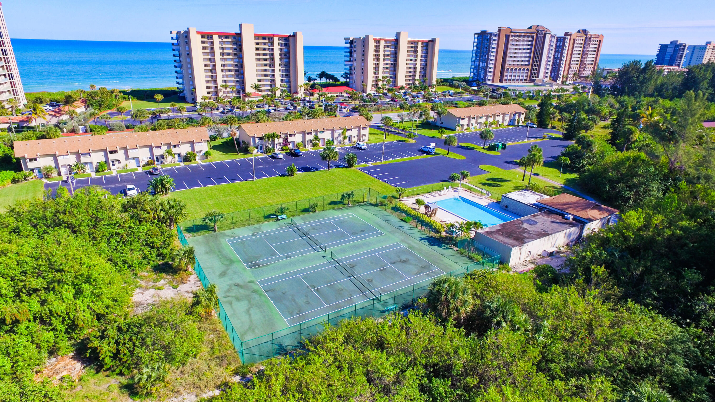 4245 N Hwy A1a 8 Property Photo 35