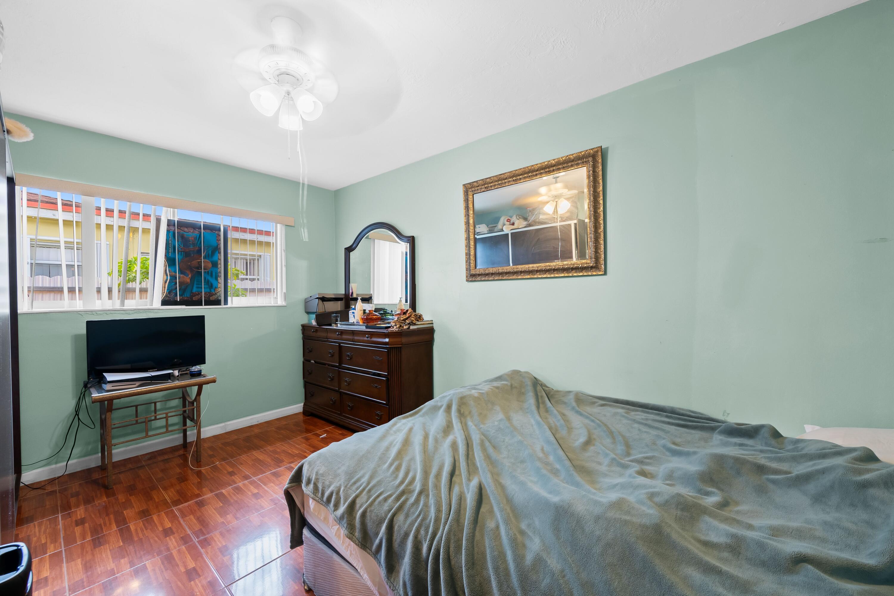 7649 Kismet Street Property Photo 20