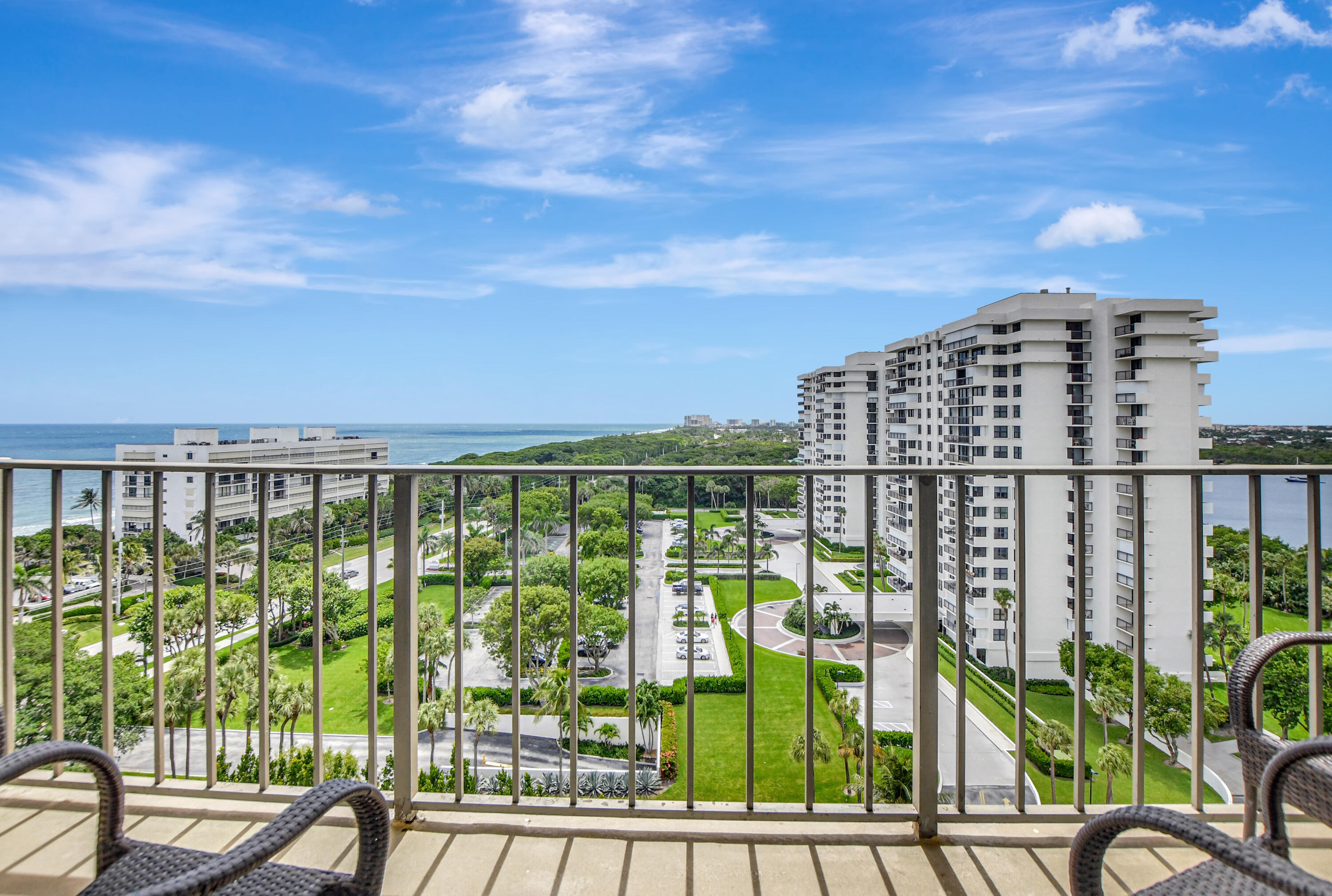 2121 N Ocean Boulevard 1405e Property Photo 4