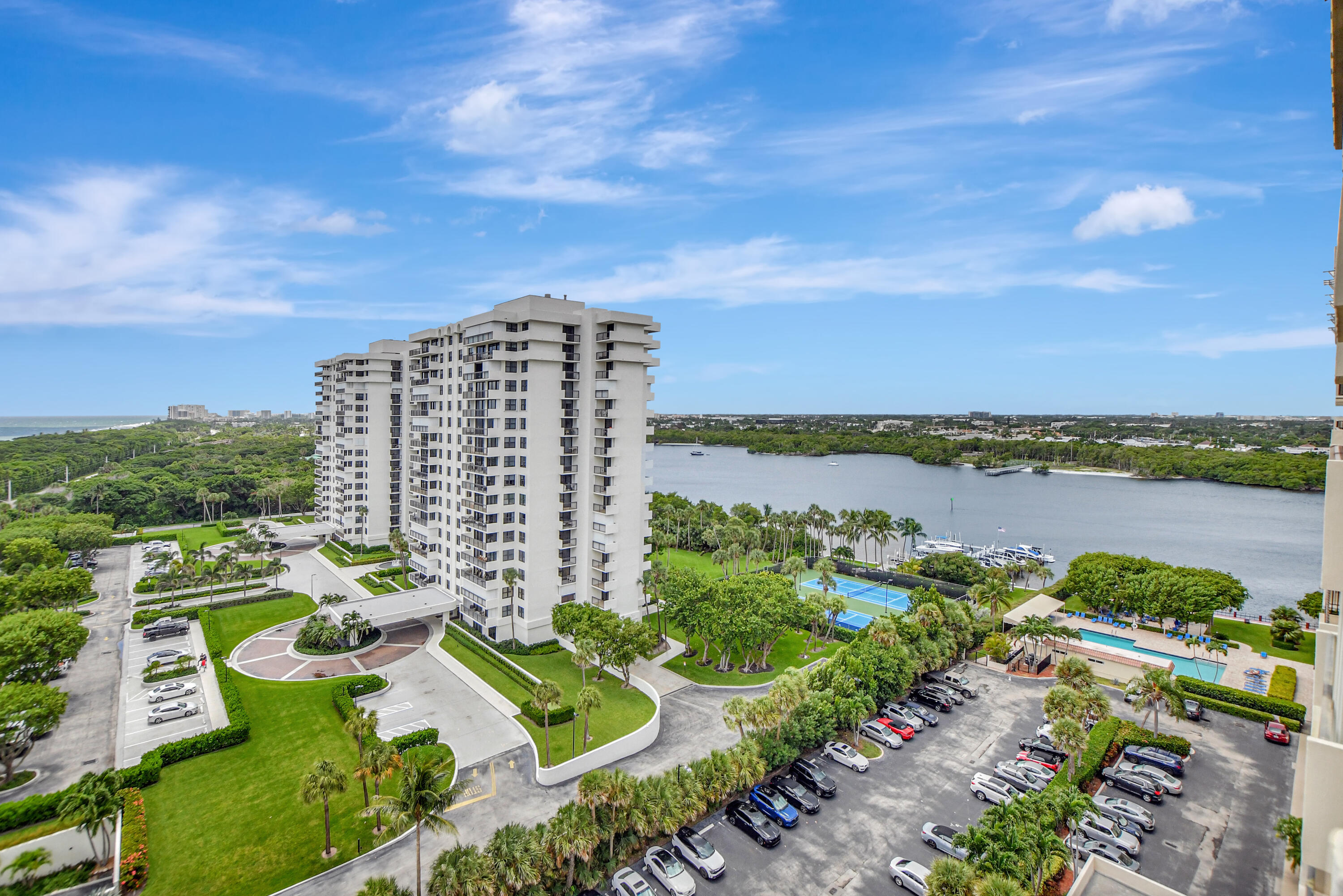 2121 N Ocean Boulevard 1405e Property Photo 5