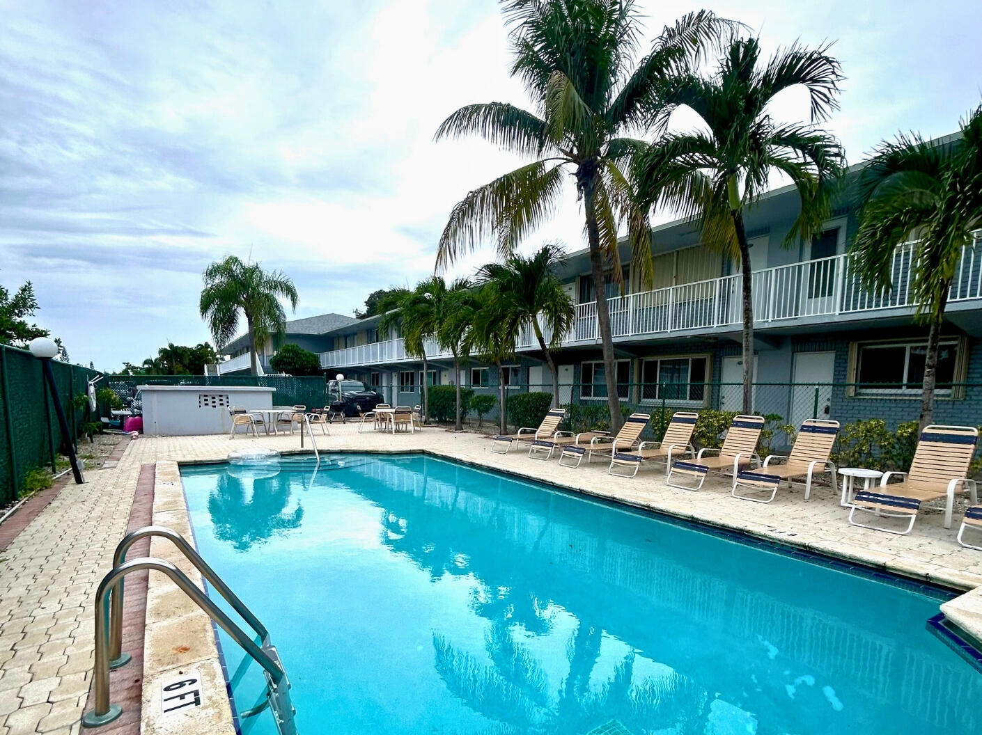 2175 NE 56th Street 209