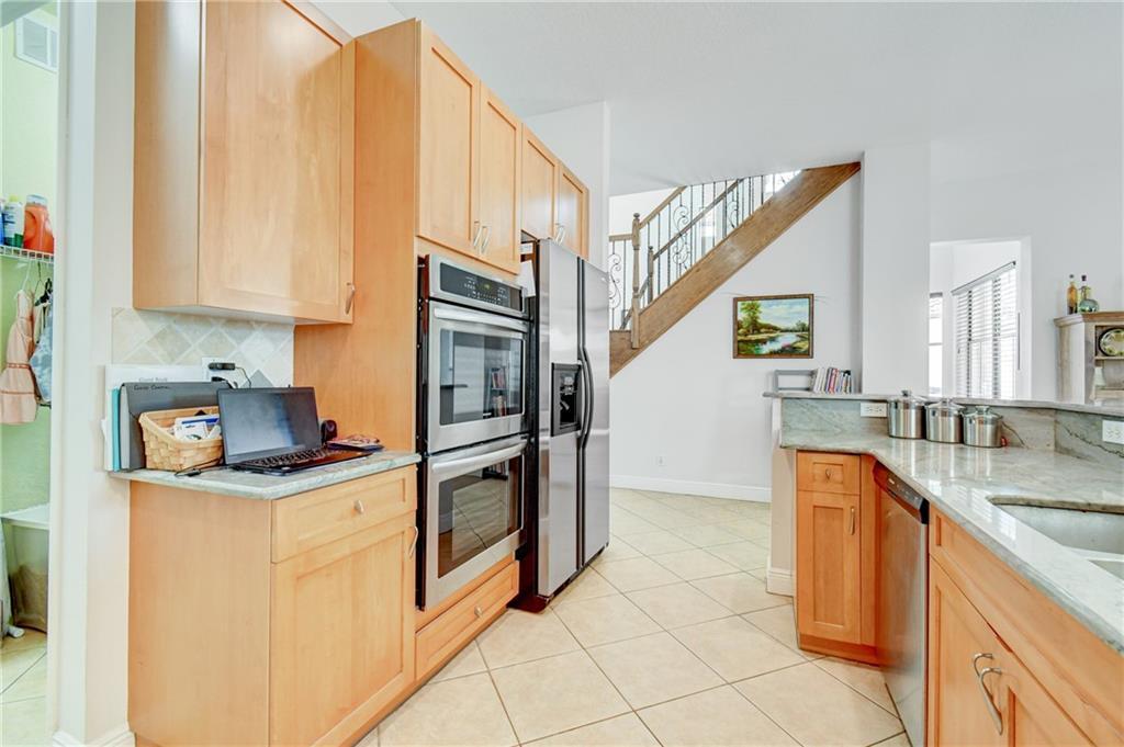 4169 Artesa Drive Property Photo 12