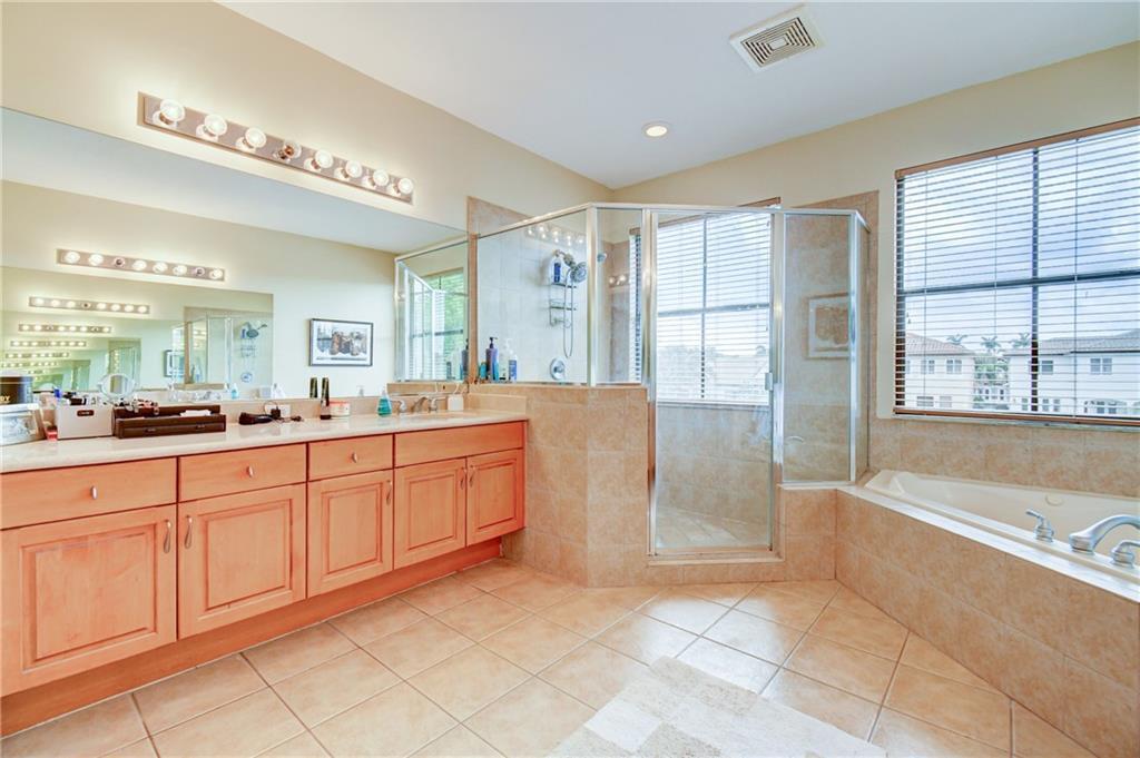 4169 Artesa Drive Property Photo 16