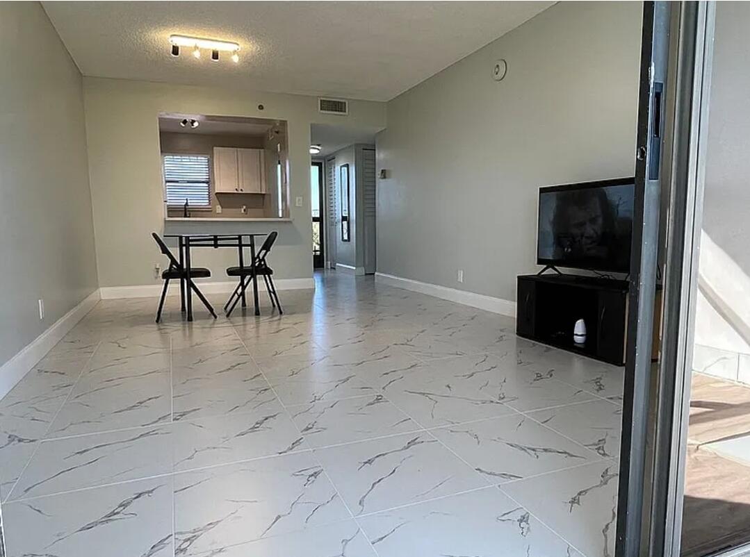 4640 W Lucerne Lakes Blvd Boulevard 505 Property Photo 5