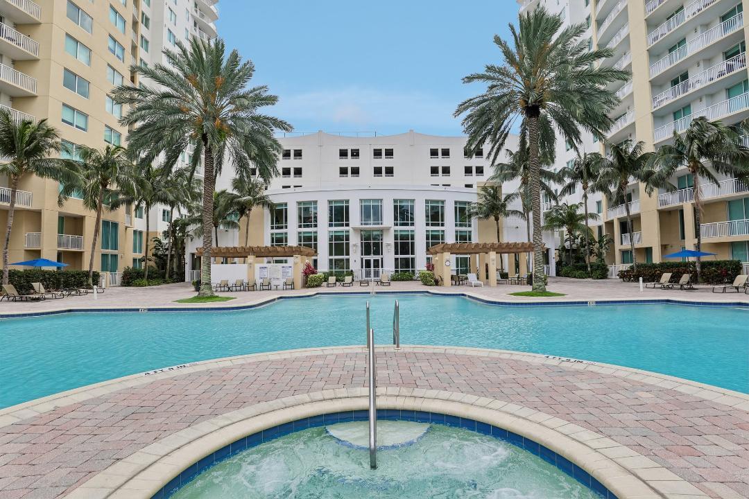1755 E Hallandale Beach Boulevard 1207 E Property Photo 1