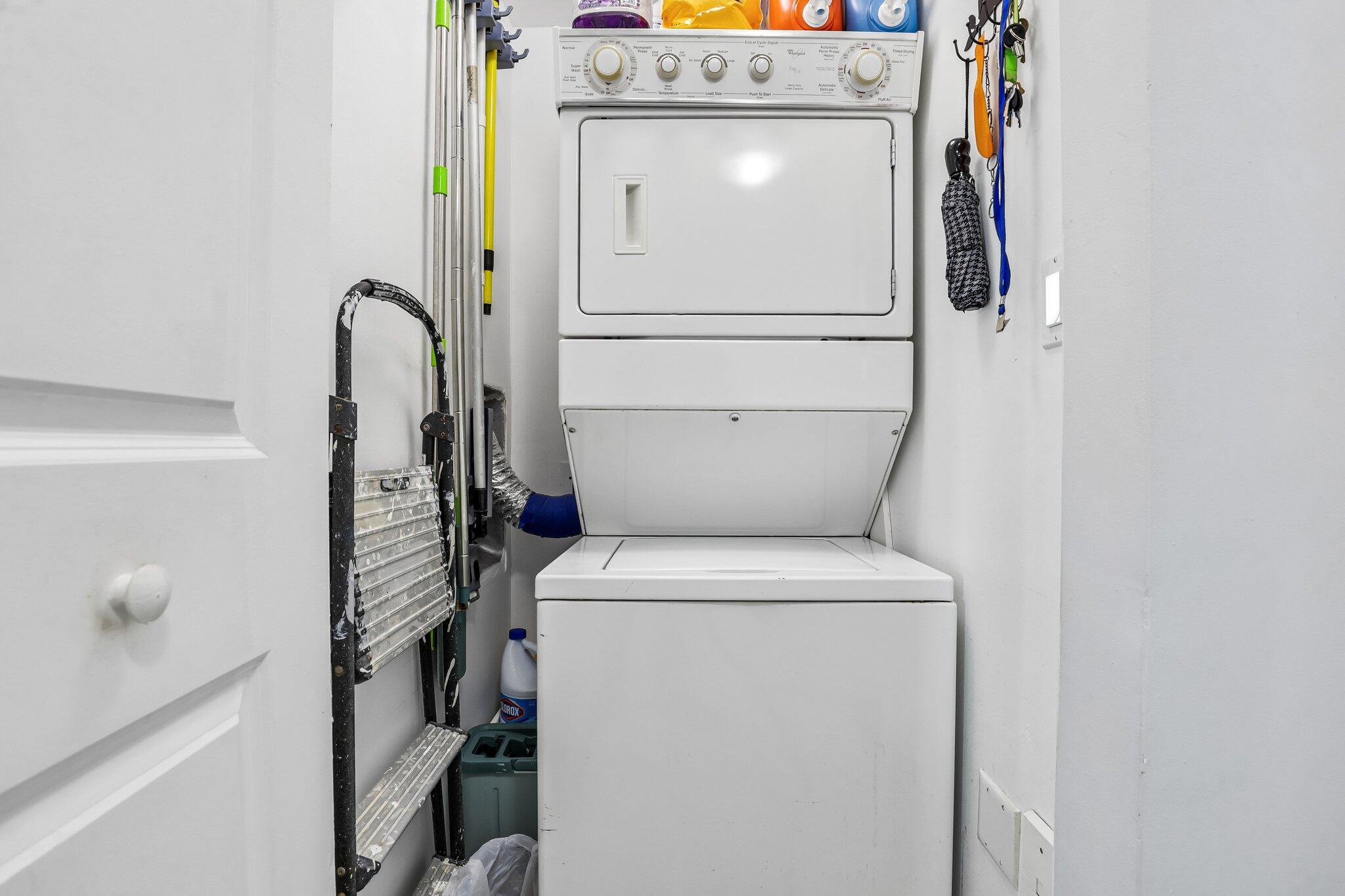 1755 E Hallandale Beach Boulevard 1207 E Property Photo 14