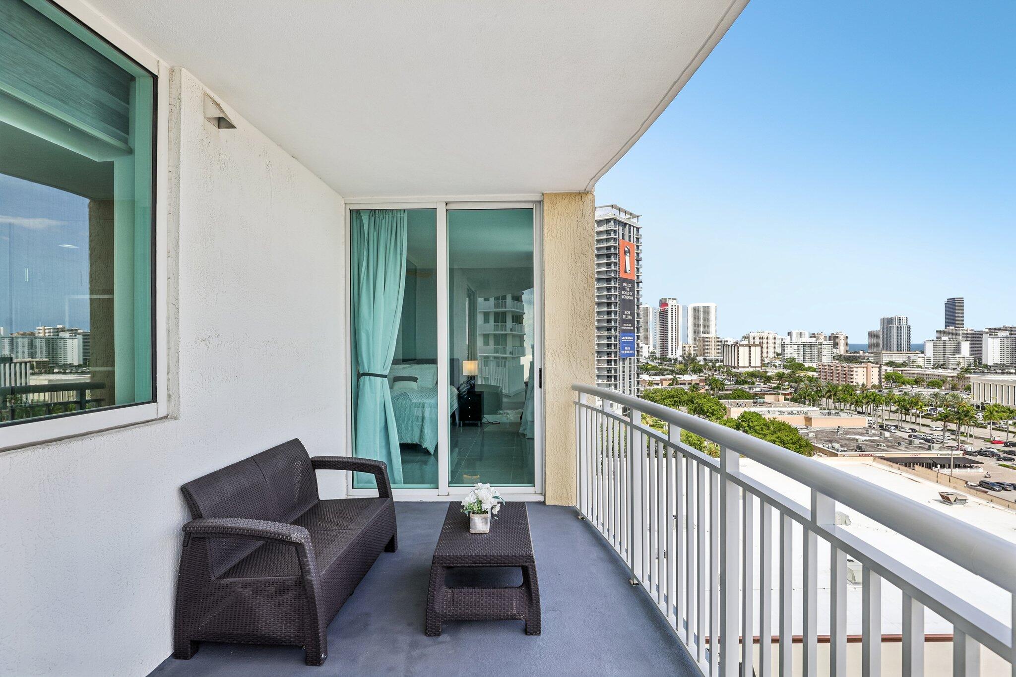 1755 E Hallandale Beach Boulevard 1207 E Property Photo 28