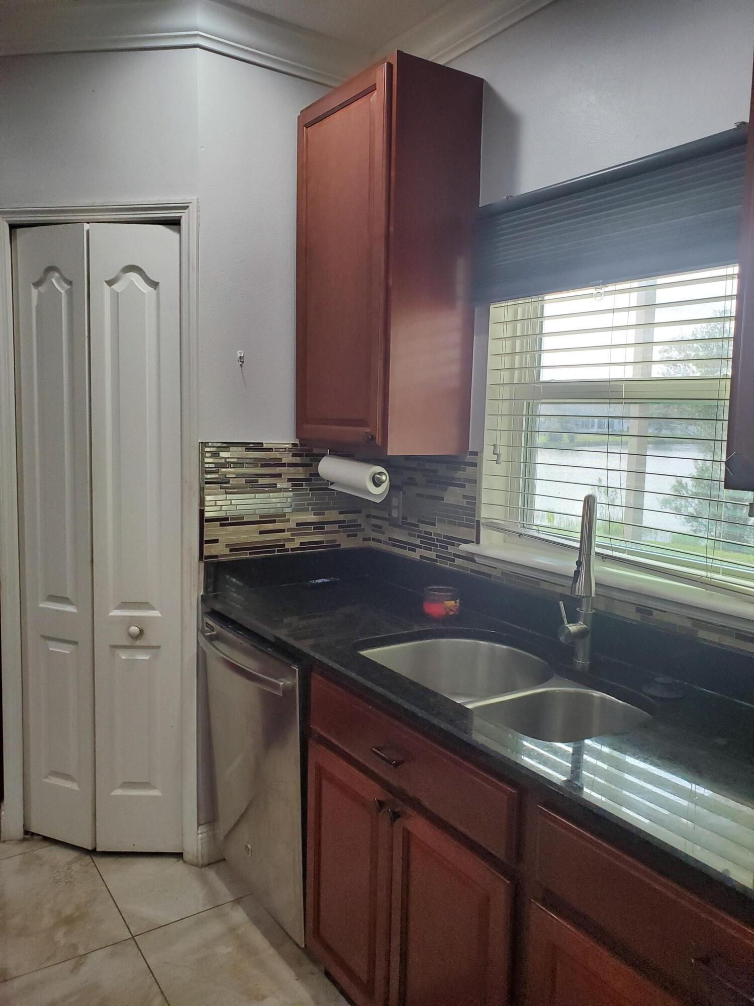6140 Nw Butterfly Orchid Place Property Photo 3