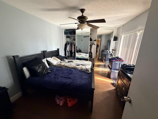 3711 37th Way Property Photo 4