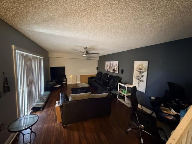 3711 37th Way Property Photo 6