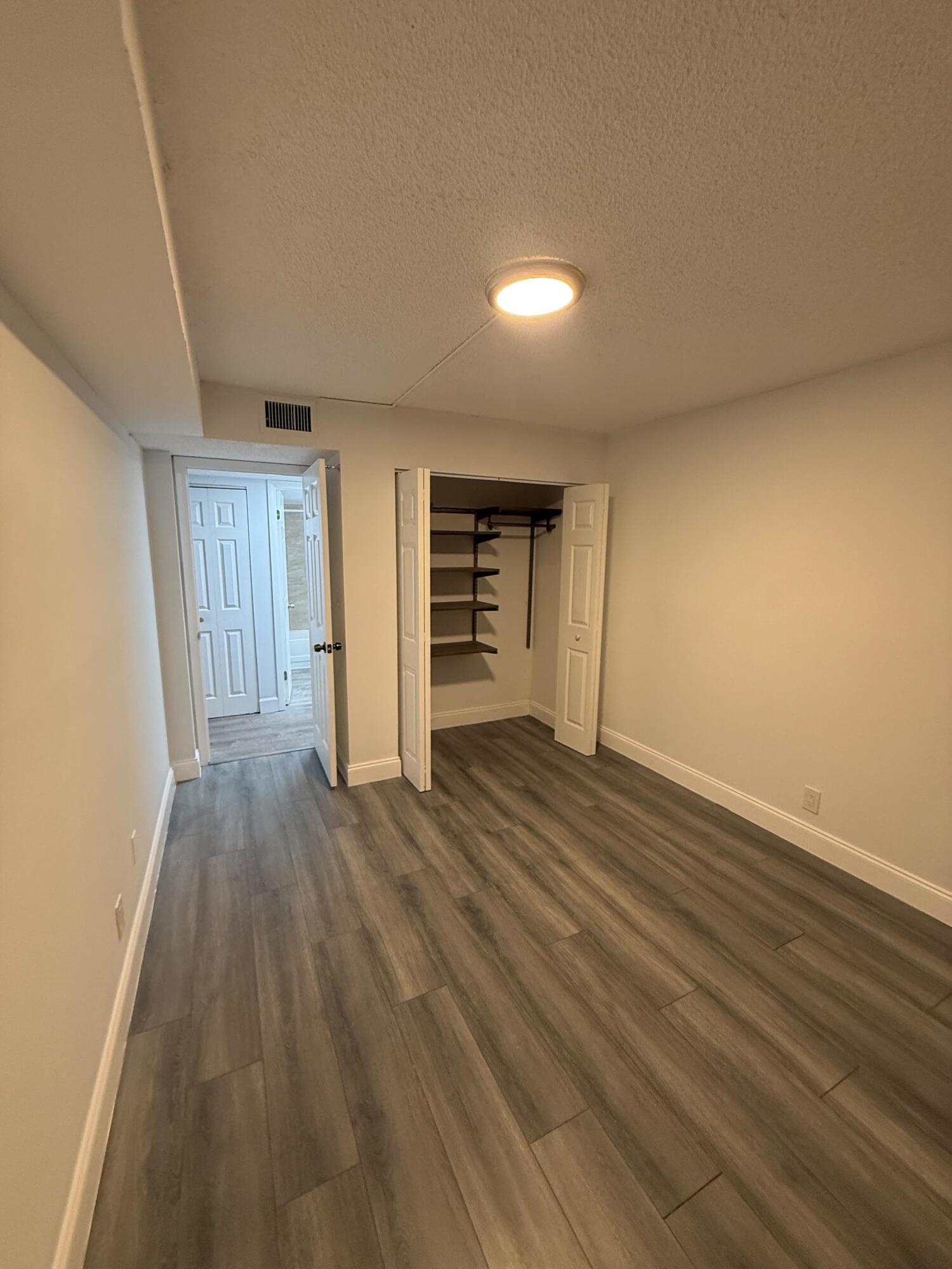 6190 Woodlands Boulevard 110 Property Photo 10