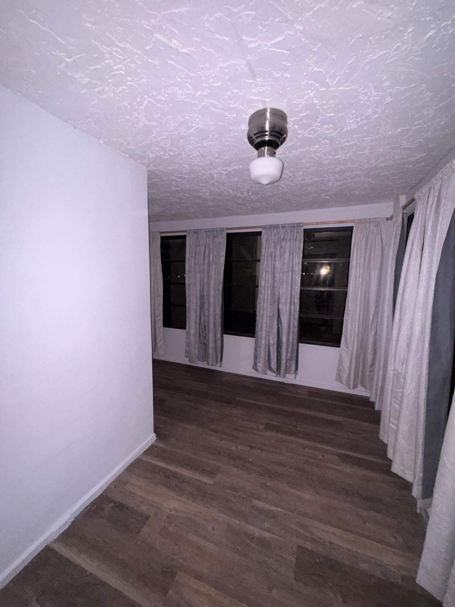 6190 Woodlands Boulevard 110 Property Photo 11