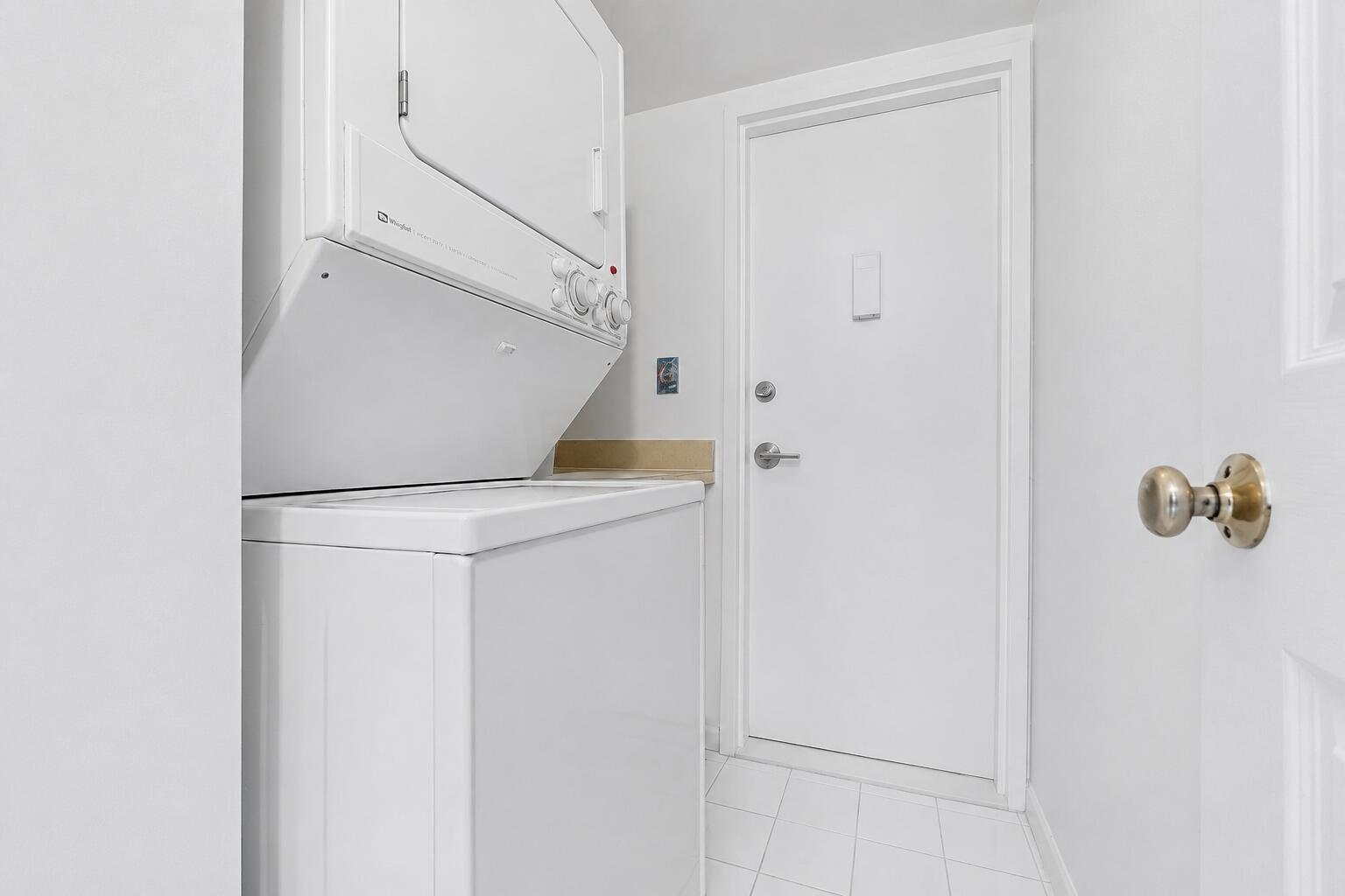 2751 S Ocean Drive 602s Property Photo 18