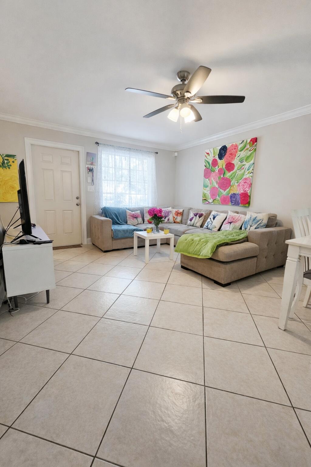 2018 S 10th Street C Property Photo 2