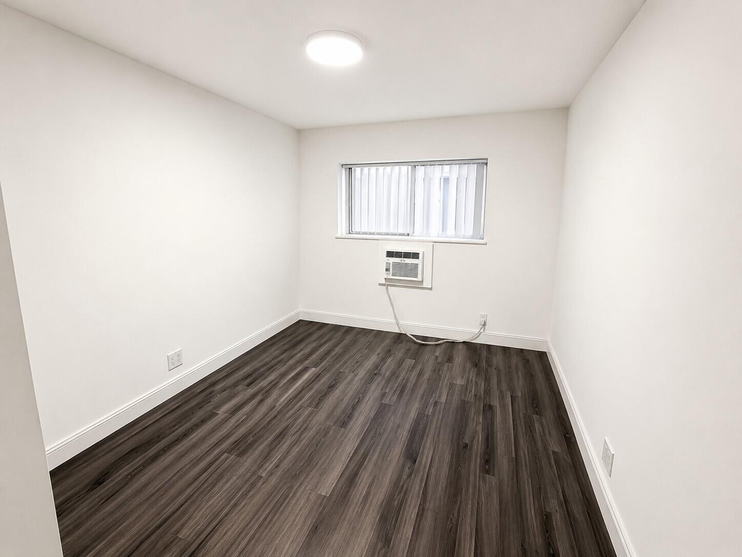 510 Lake Shore Drive 3 Property Photo 6