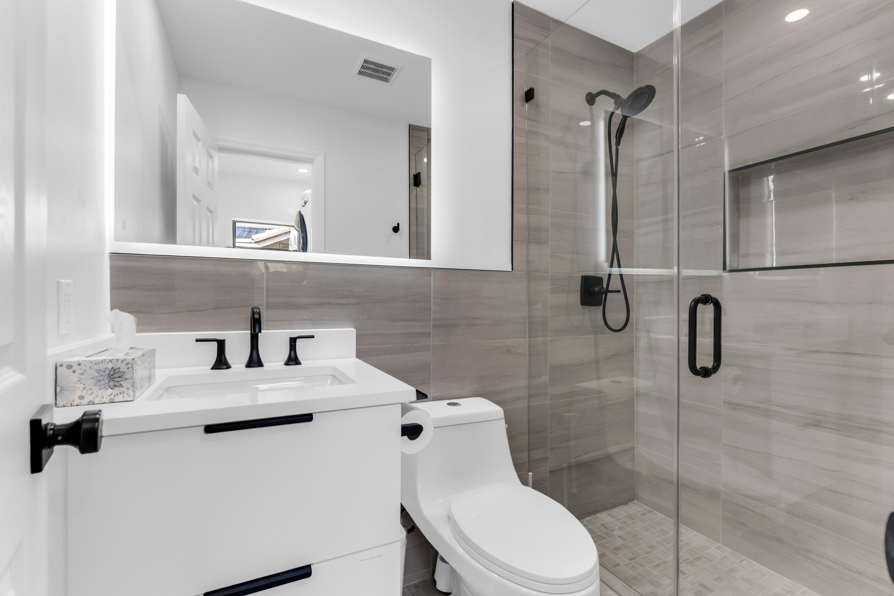 10131 Camelback Lane Property Photo 17