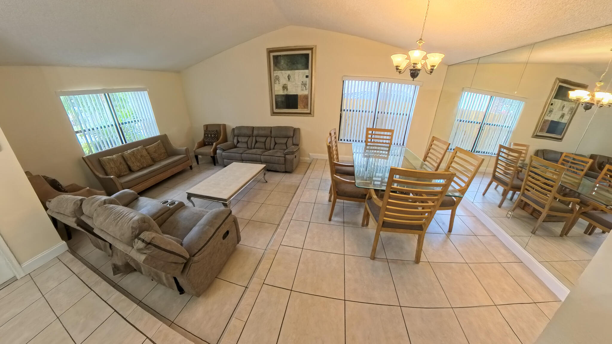 13484 Jonquil Court Property Photo 8