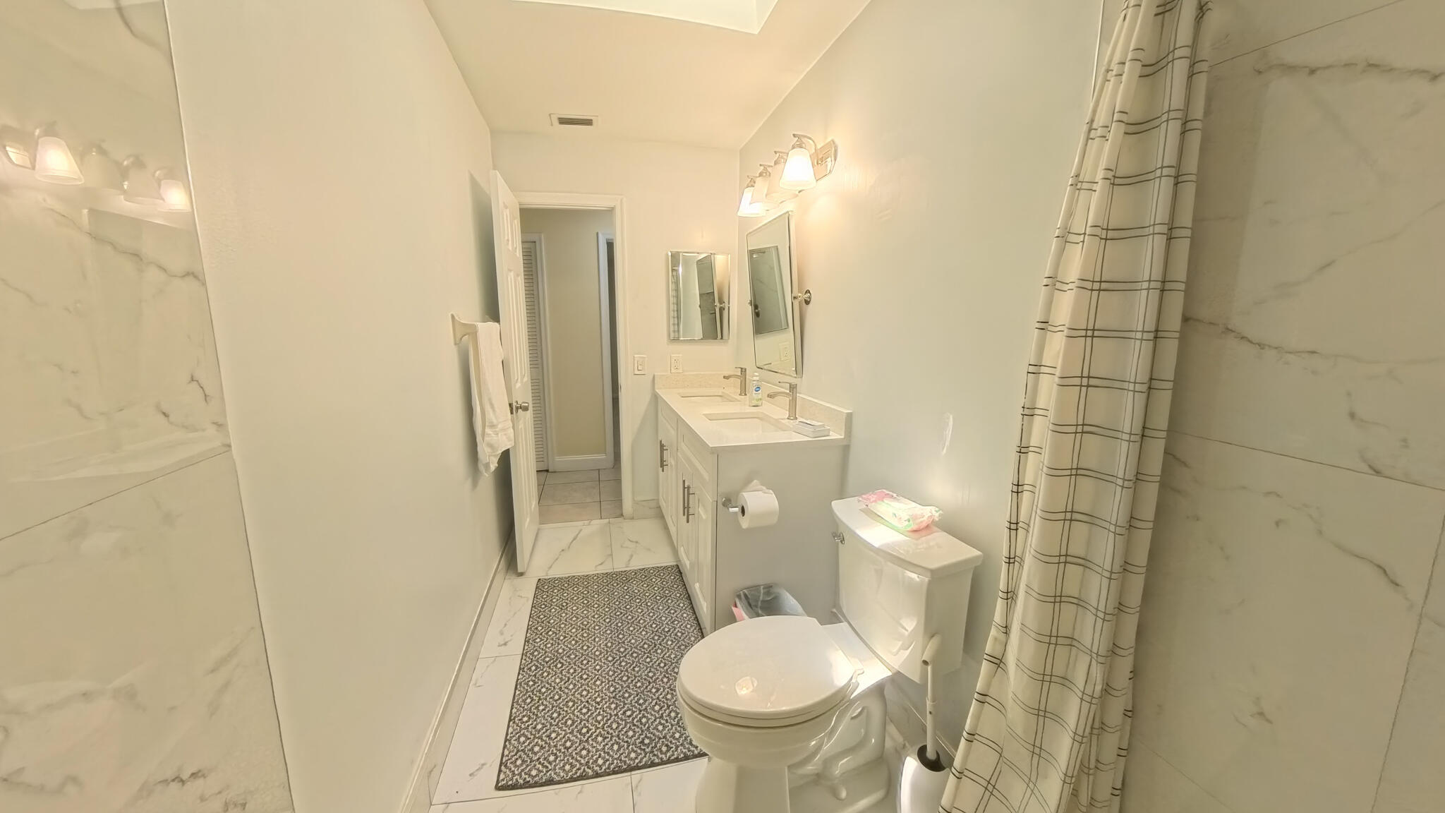 13484 Jonquil Court Property Photo 28