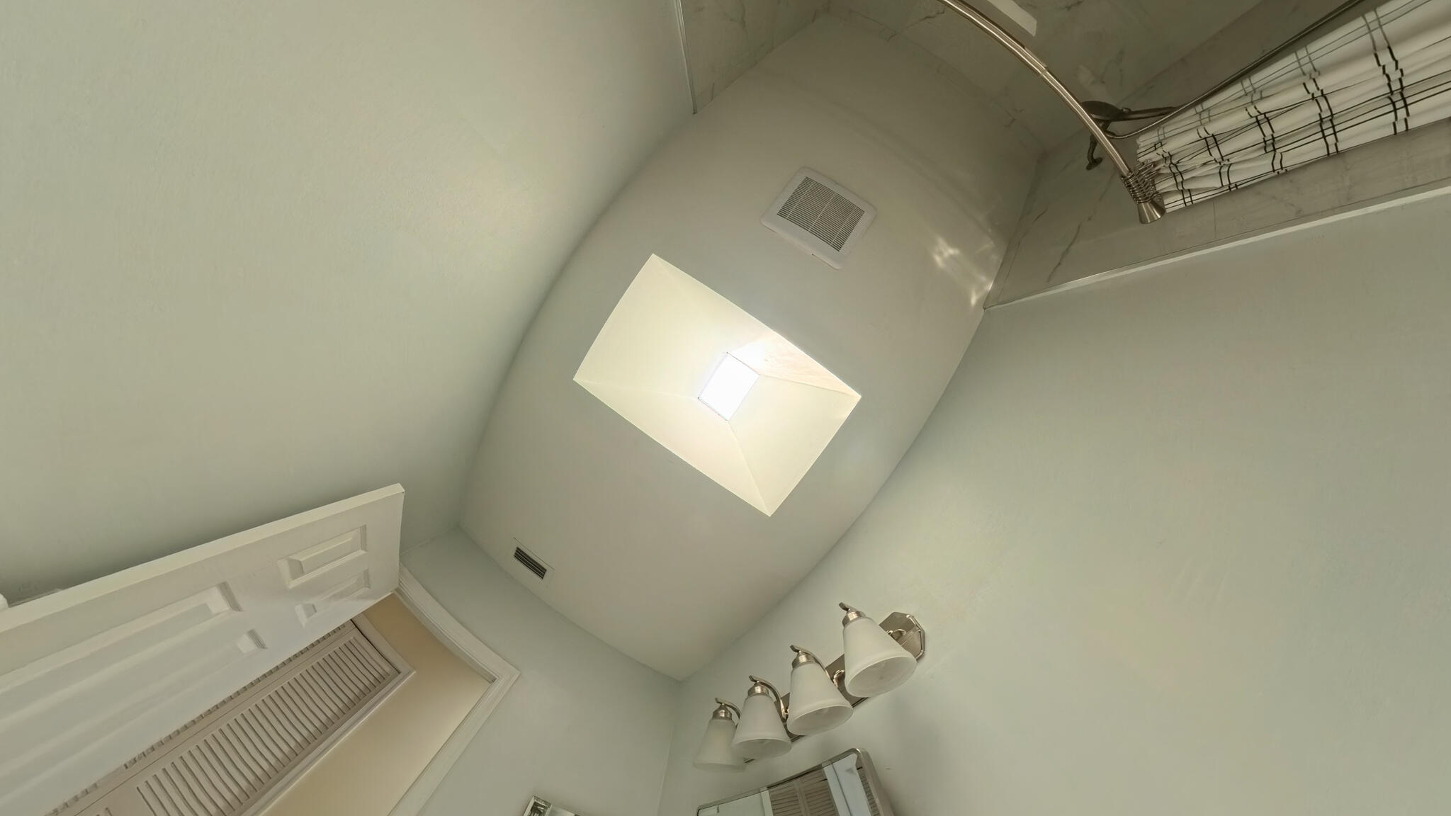 13484 Jonquil Court Property Photo 29