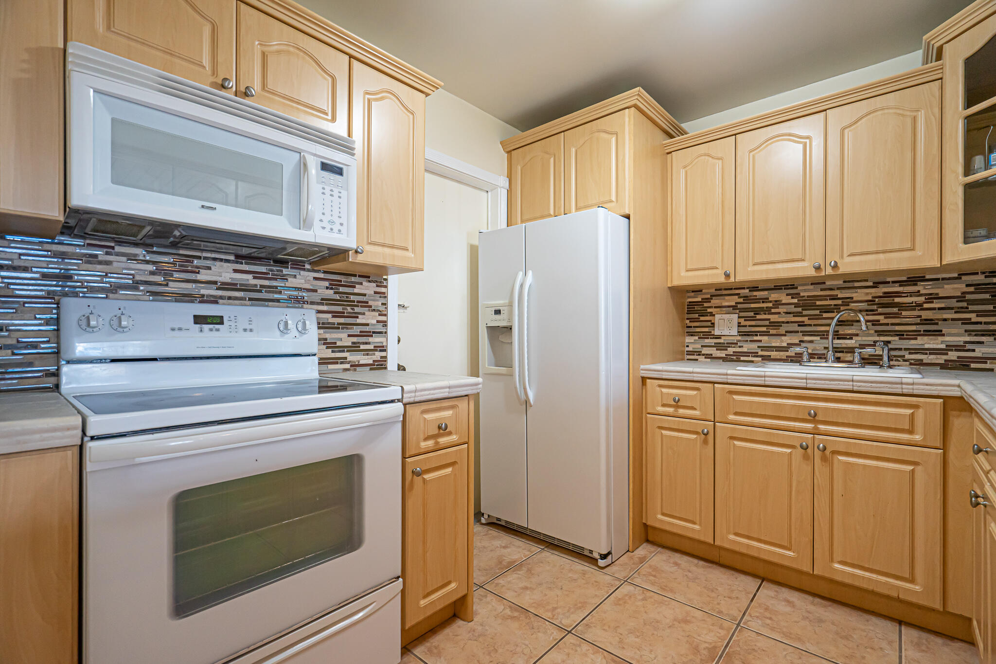 1801 S Ocean Drive Unit 332 Property Photo 13