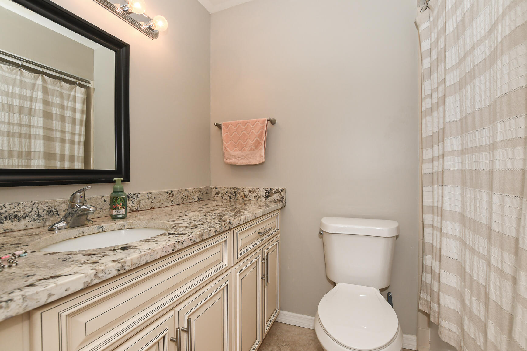 610 Nw Marion Avenue Property Photo 19