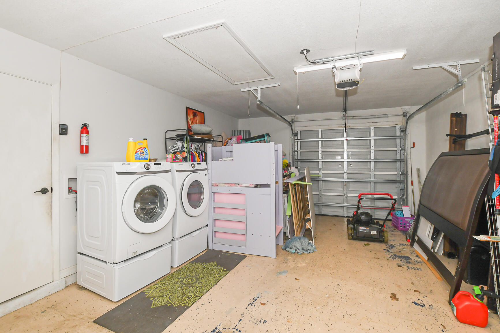 610 Nw Marion Avenue Property Photo 27