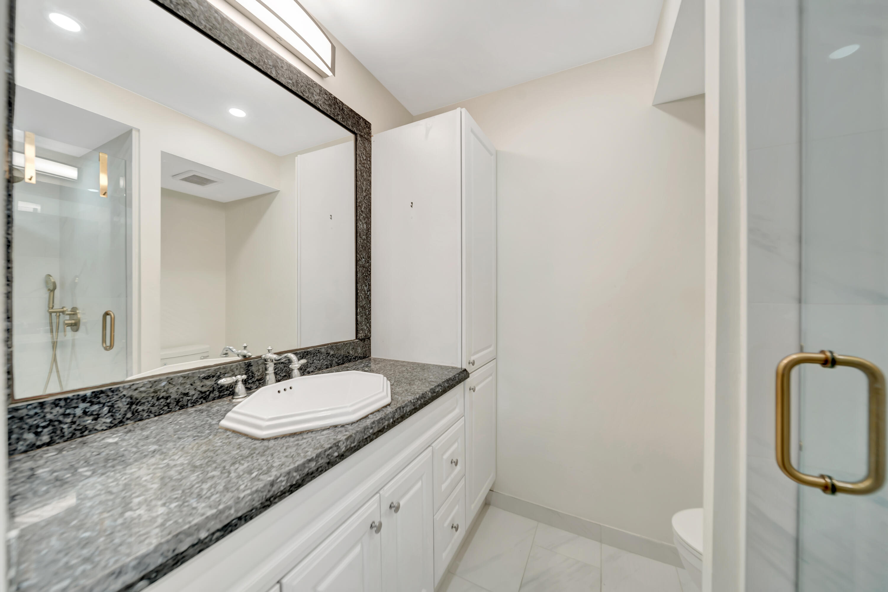 3100 Ne 49 Street 403 Property Photo 24