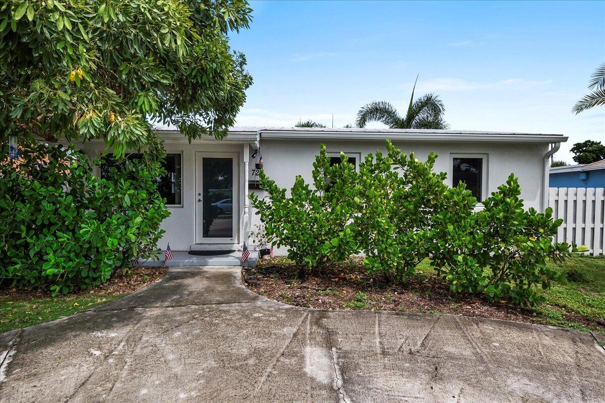 727 Bunker Road Property Photo 3