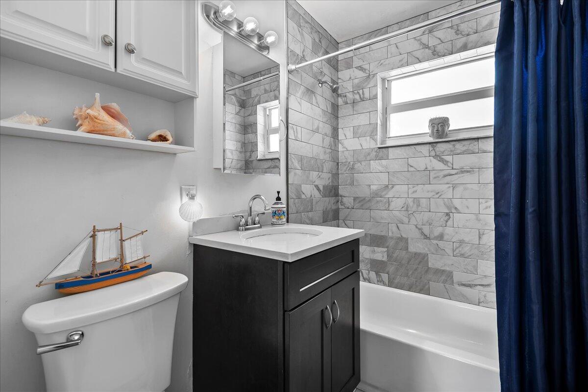 727 Bunker Road Property Photo 13