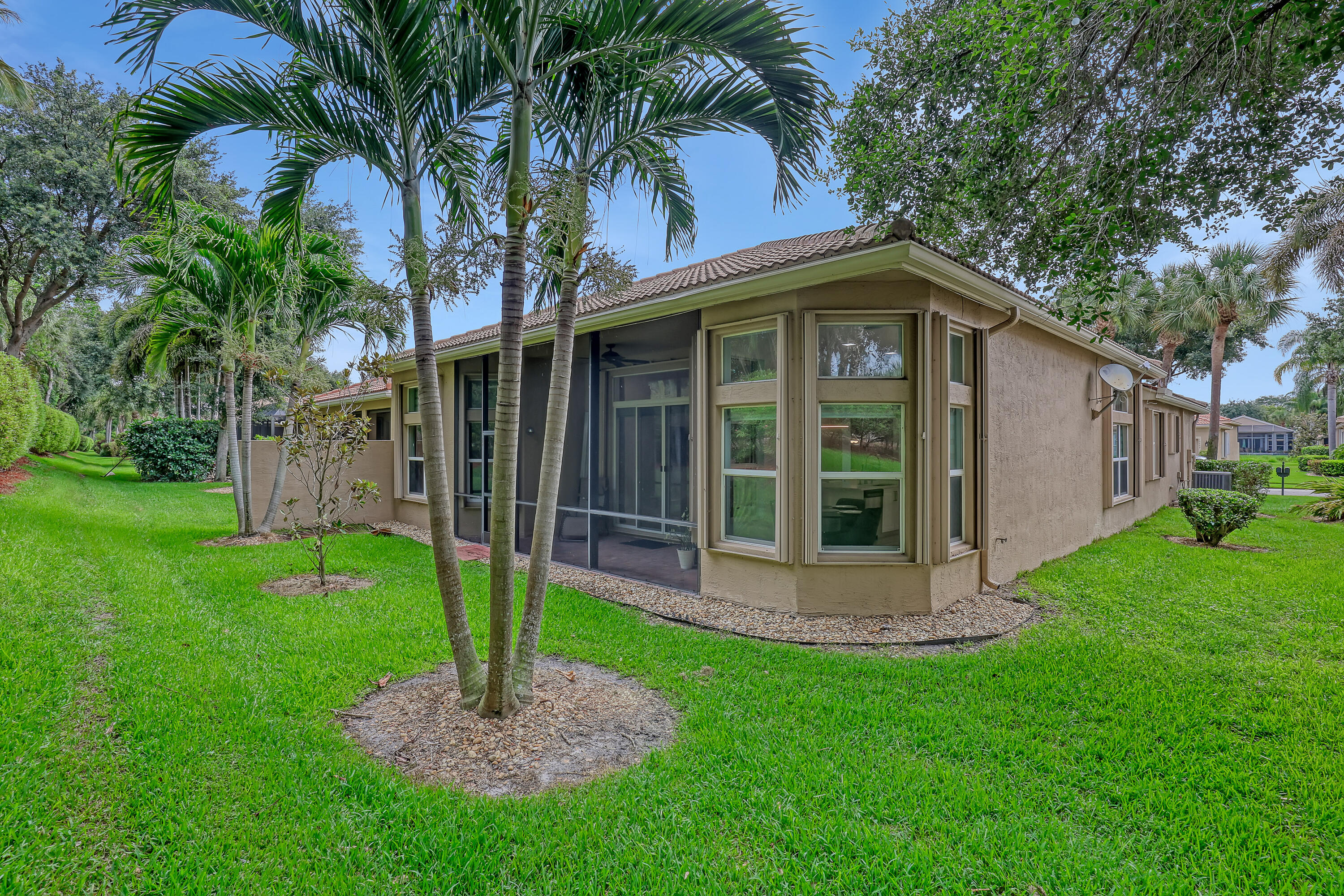 10673 Richfield Way Property Photo 30
