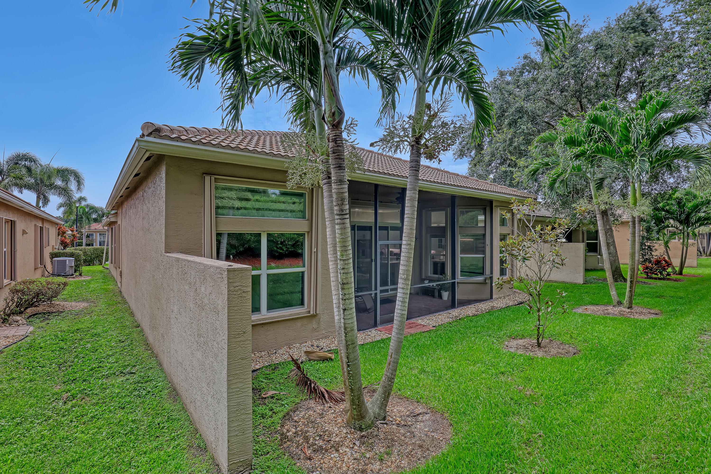 10673 Richfield Way Property Photo 32