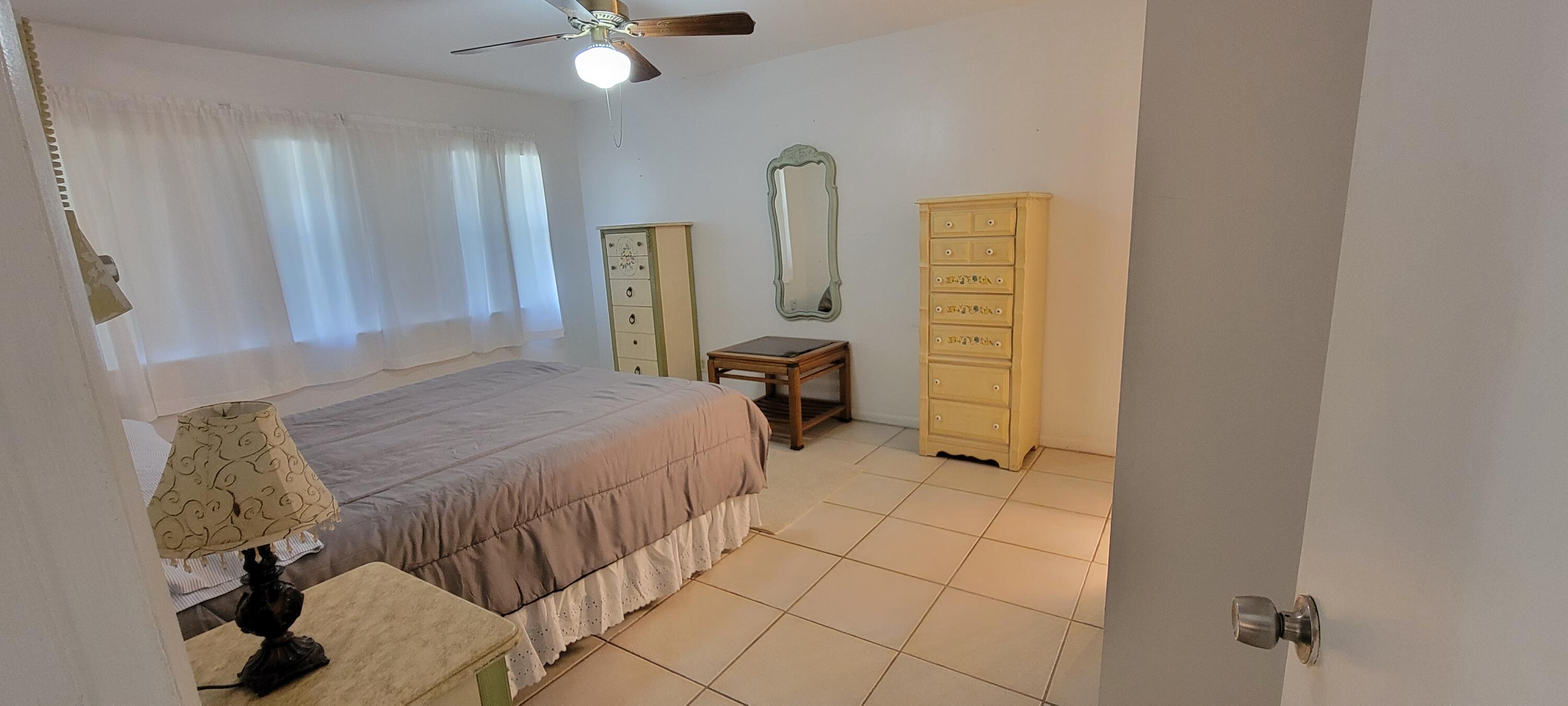 12738 Peconic Court Property Photo 4