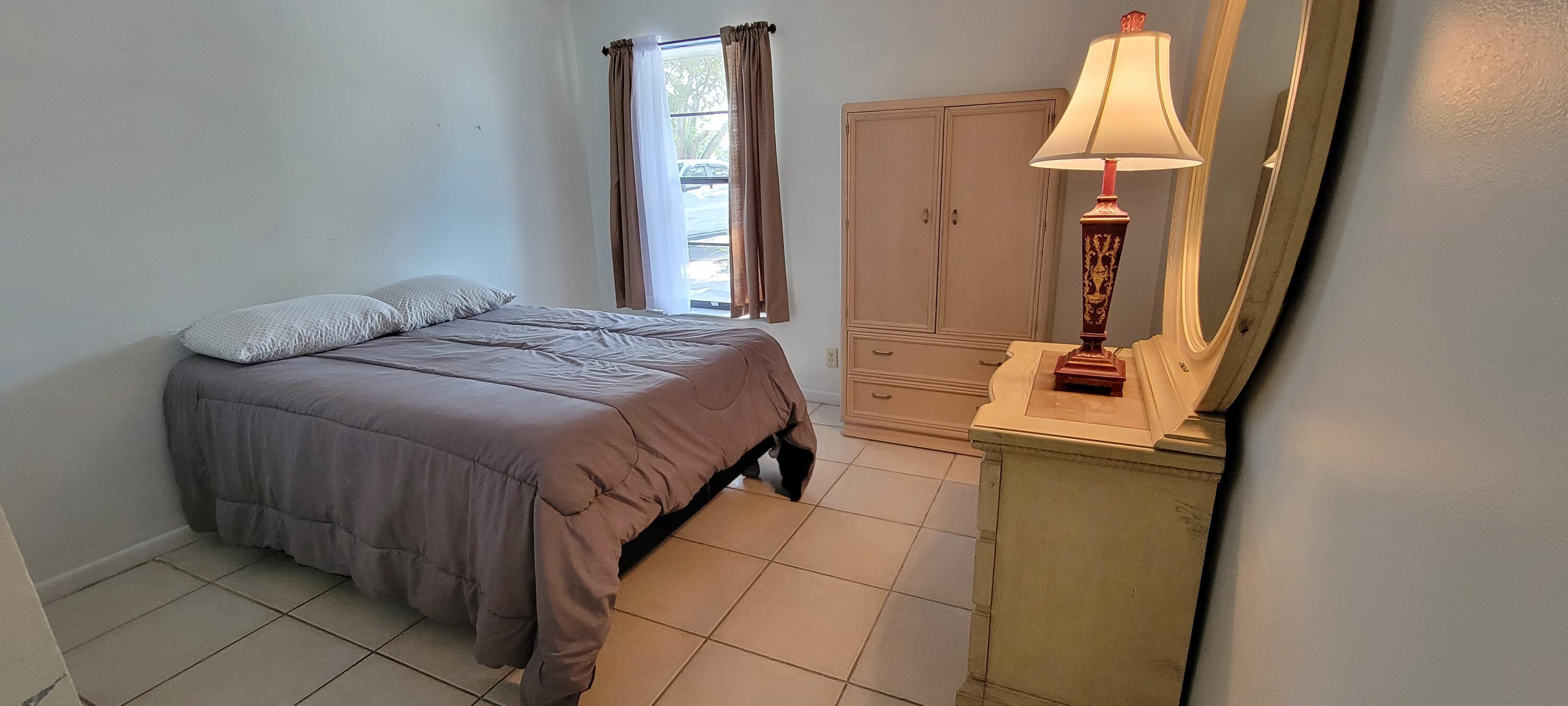 12738 Peconic Court Property Photo 10