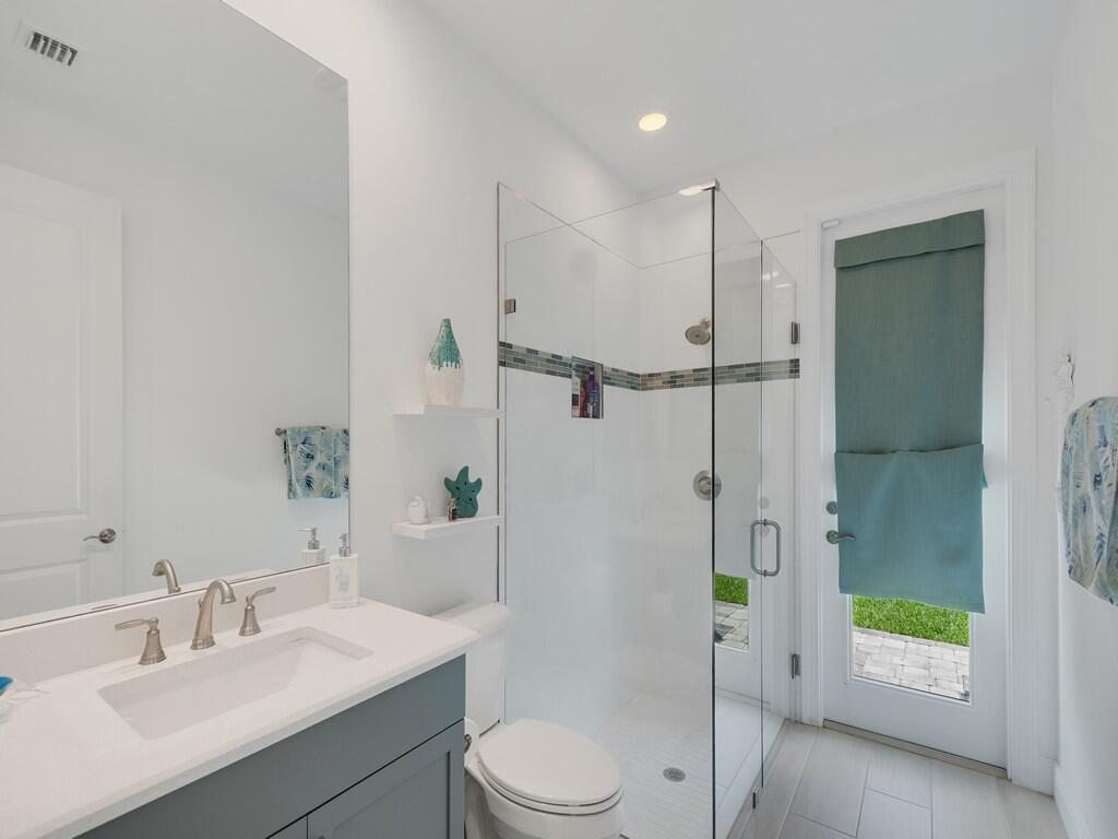 8220 Halbert Lane Property Photo 17