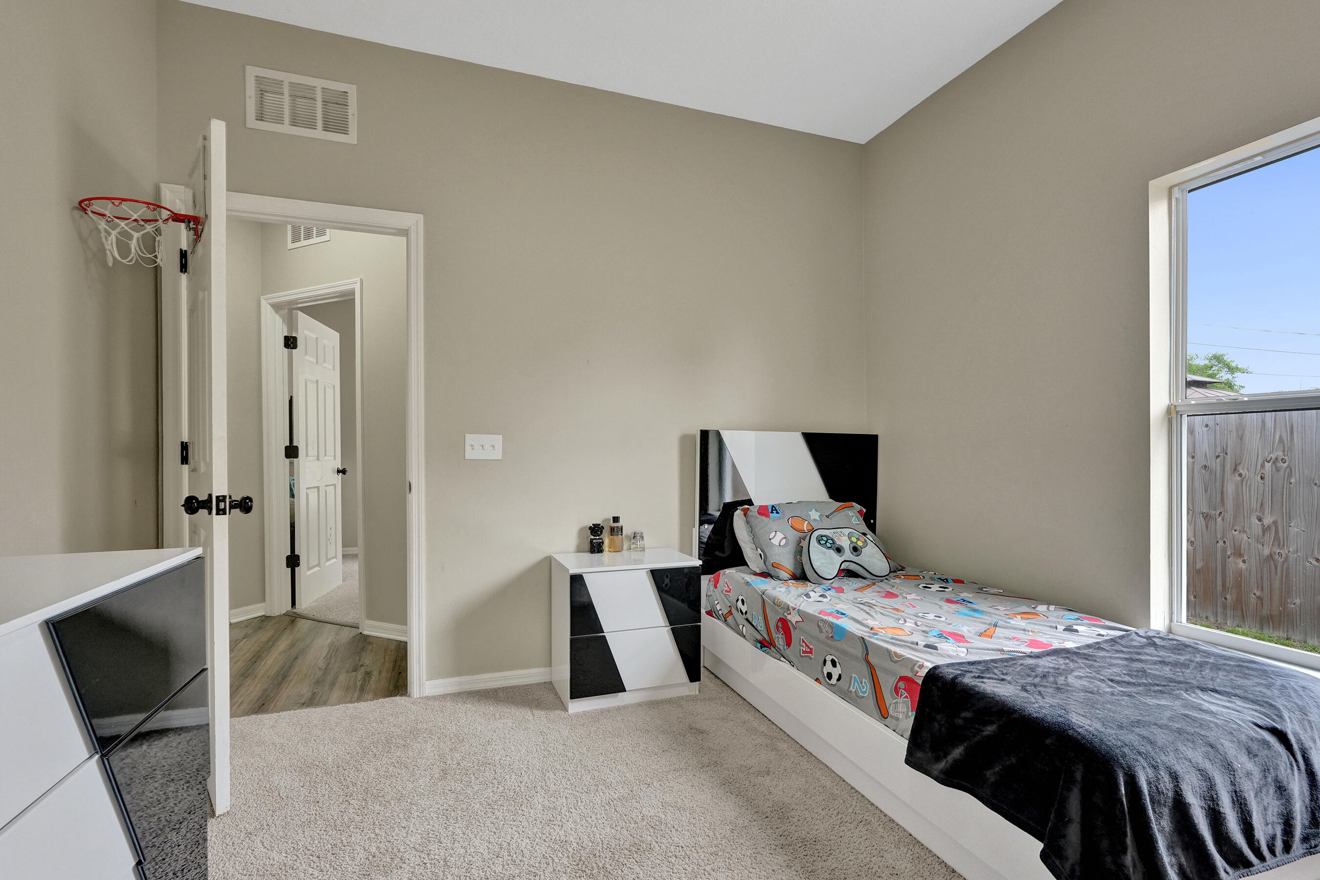 757 Sw Jacoby Avenue Property Photo 41