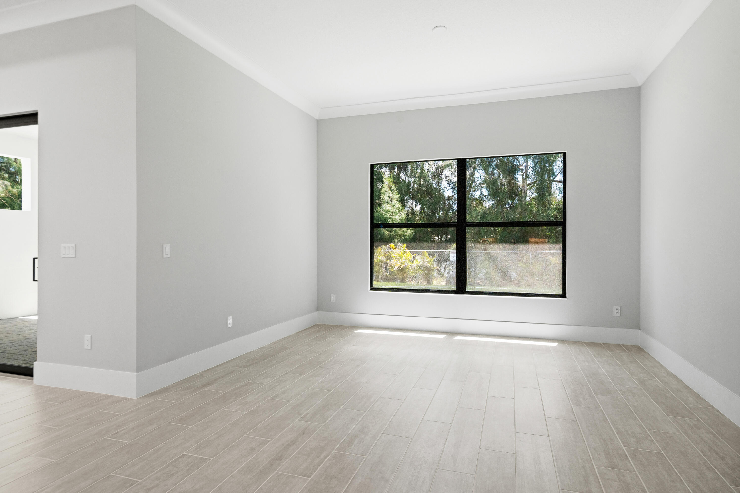 692 Ravens Landing Drive Property Photo 13
